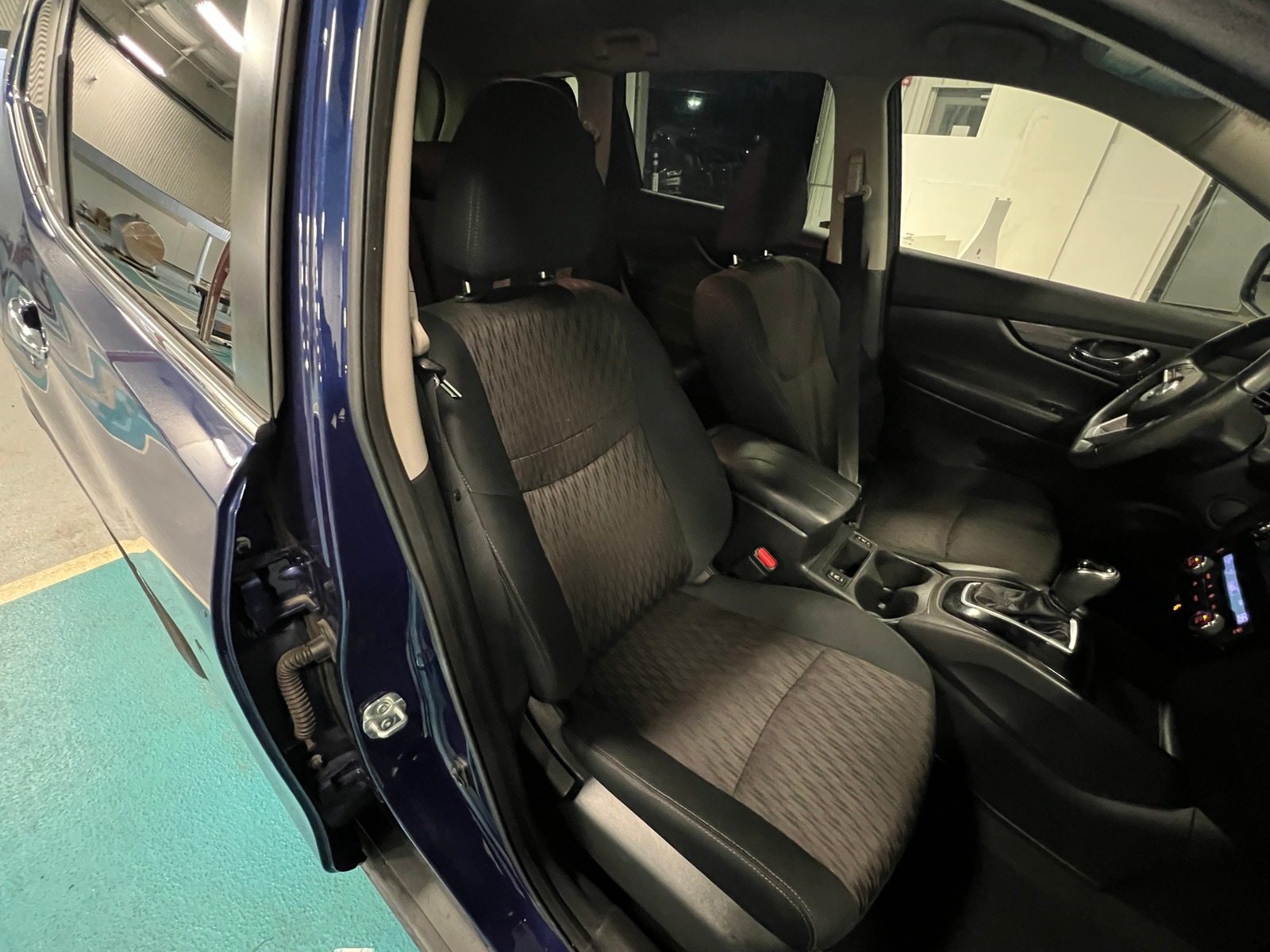 Thumbnail: 2019 Nissan Rogue - 2