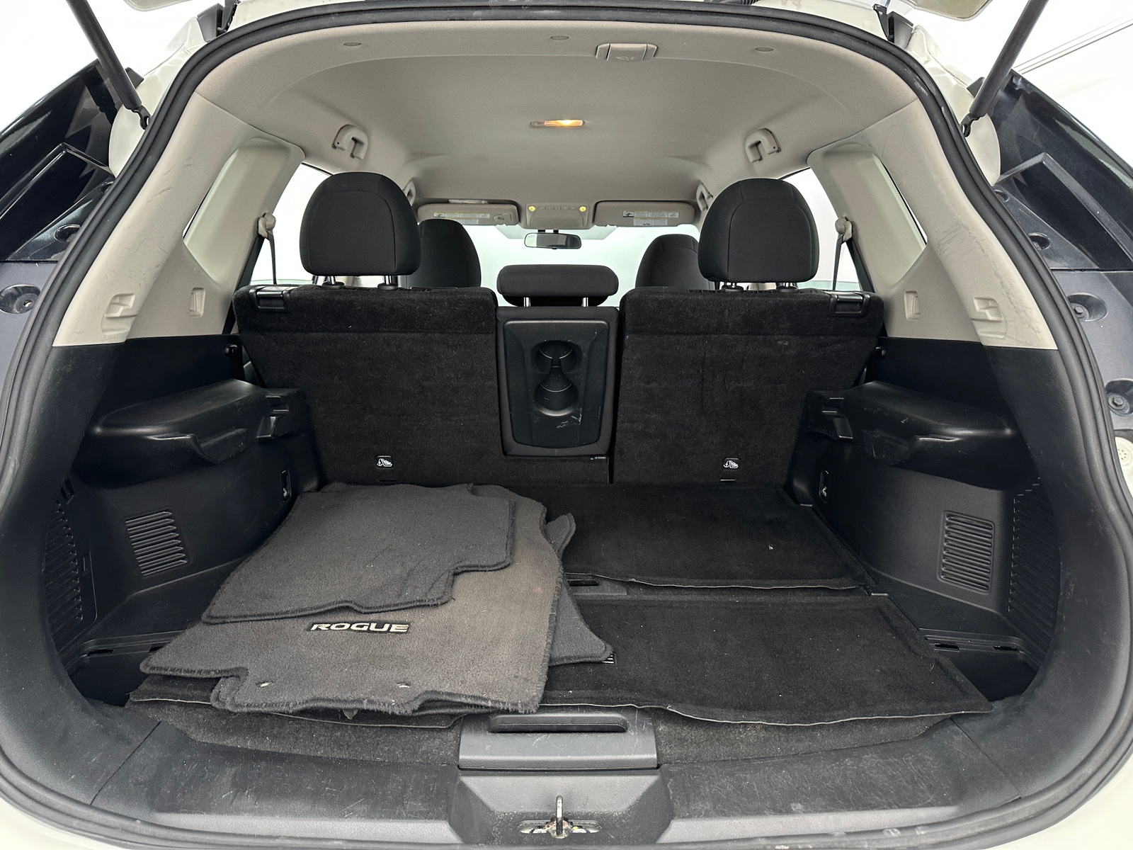 Thumbnail: 2018 Nissan Rogue - 7