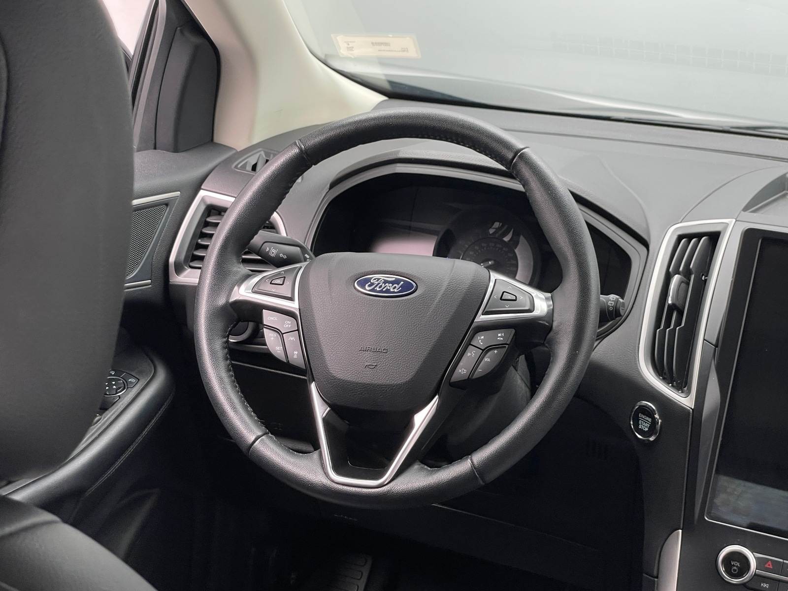 Thumbnail: 2024 Ford Edge - 4