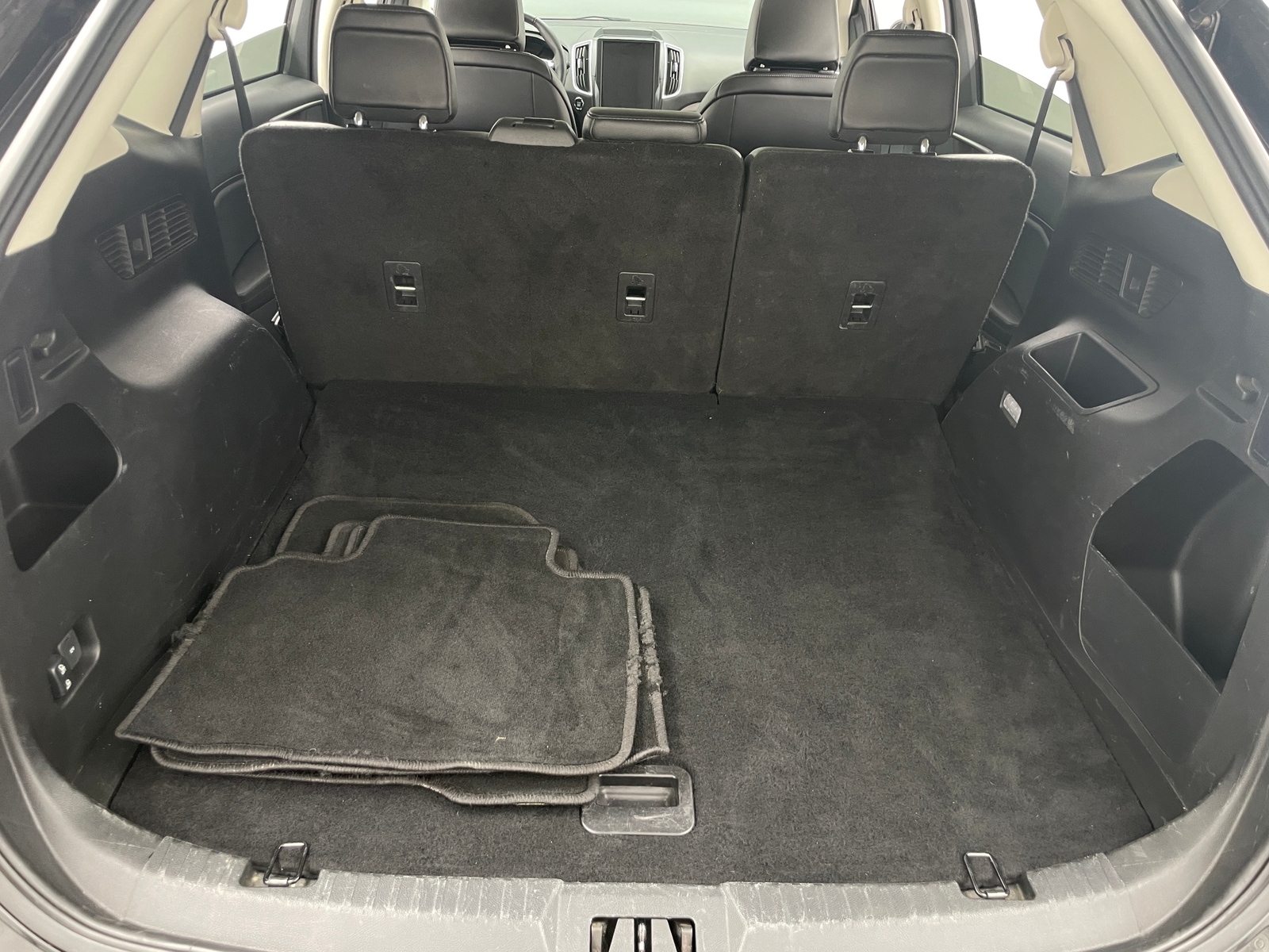 Thumbnail: 2024 Ford Edge - 6