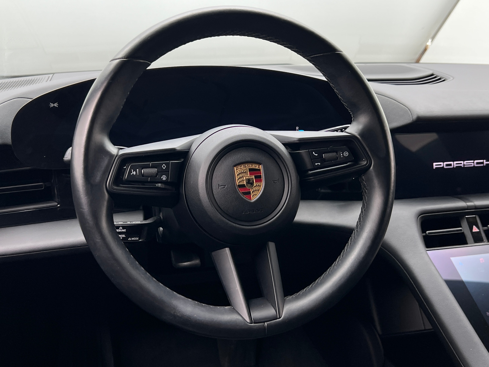 Thumbnail: 2021 Porsche Taycan - 4