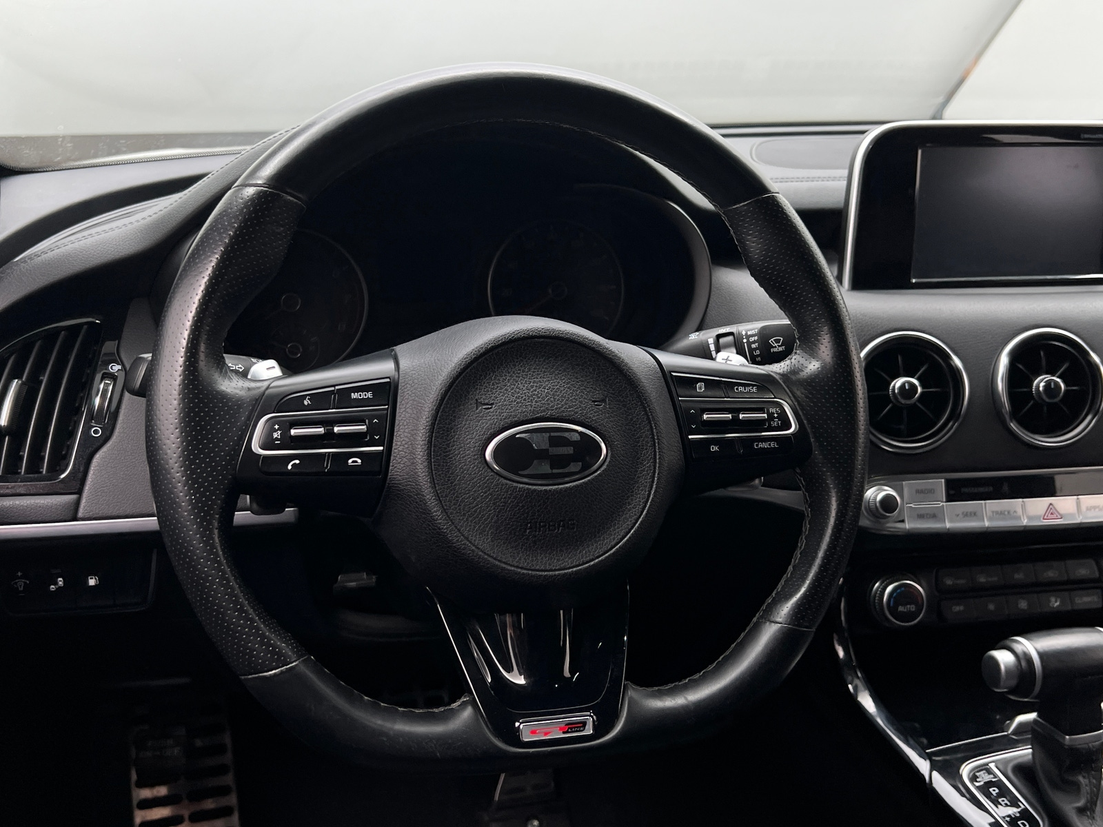 Thumbnail: 2021 Kia Stinger - 4