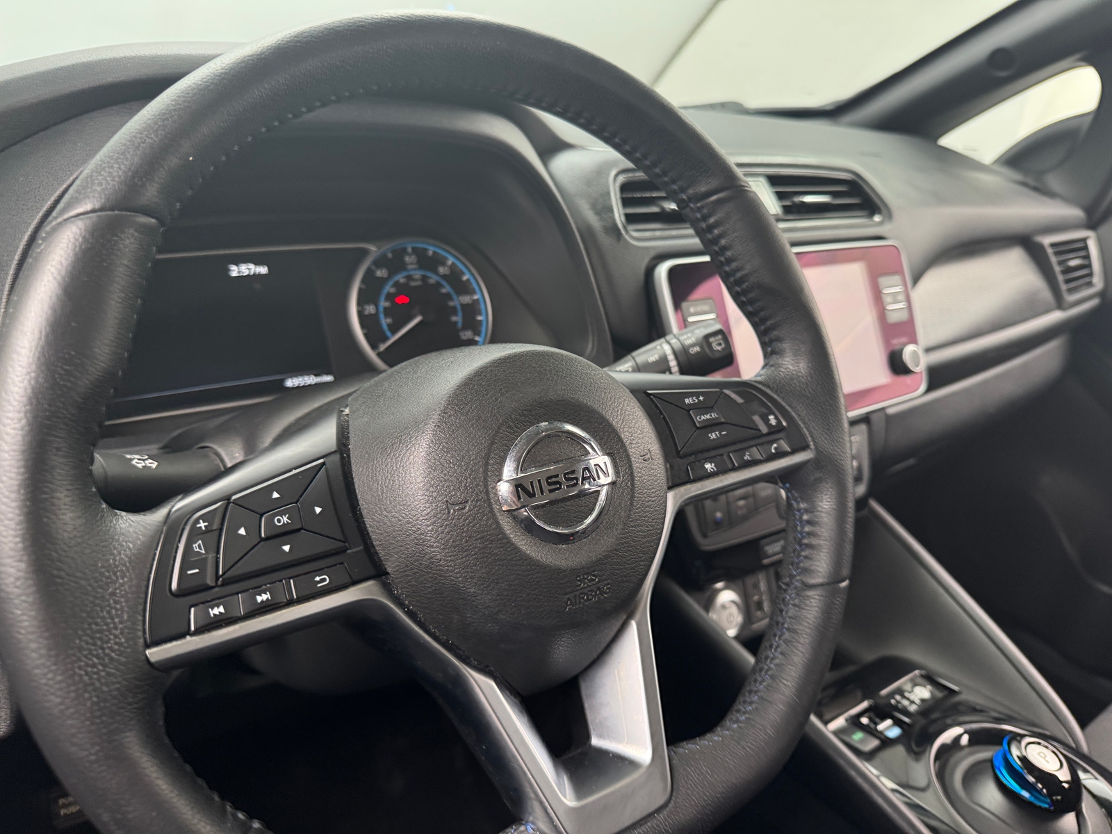 Thumbnail: 2020 Nissan Leaf - 5