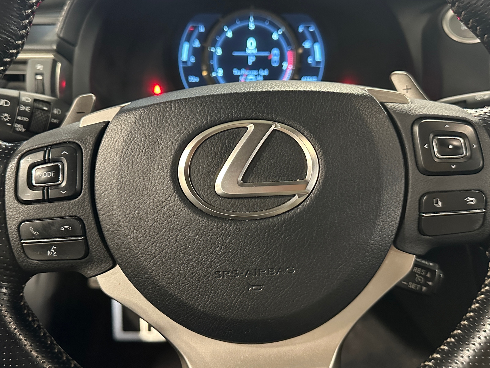 Thumbnail: 2017 Lexus RC - 3