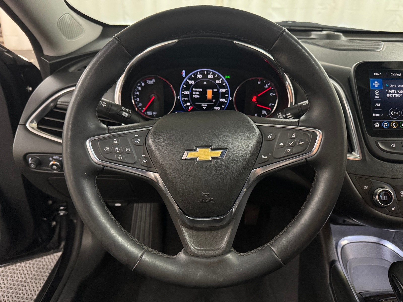 Thumbnail: 2024 Chevrolet Malibu - 4