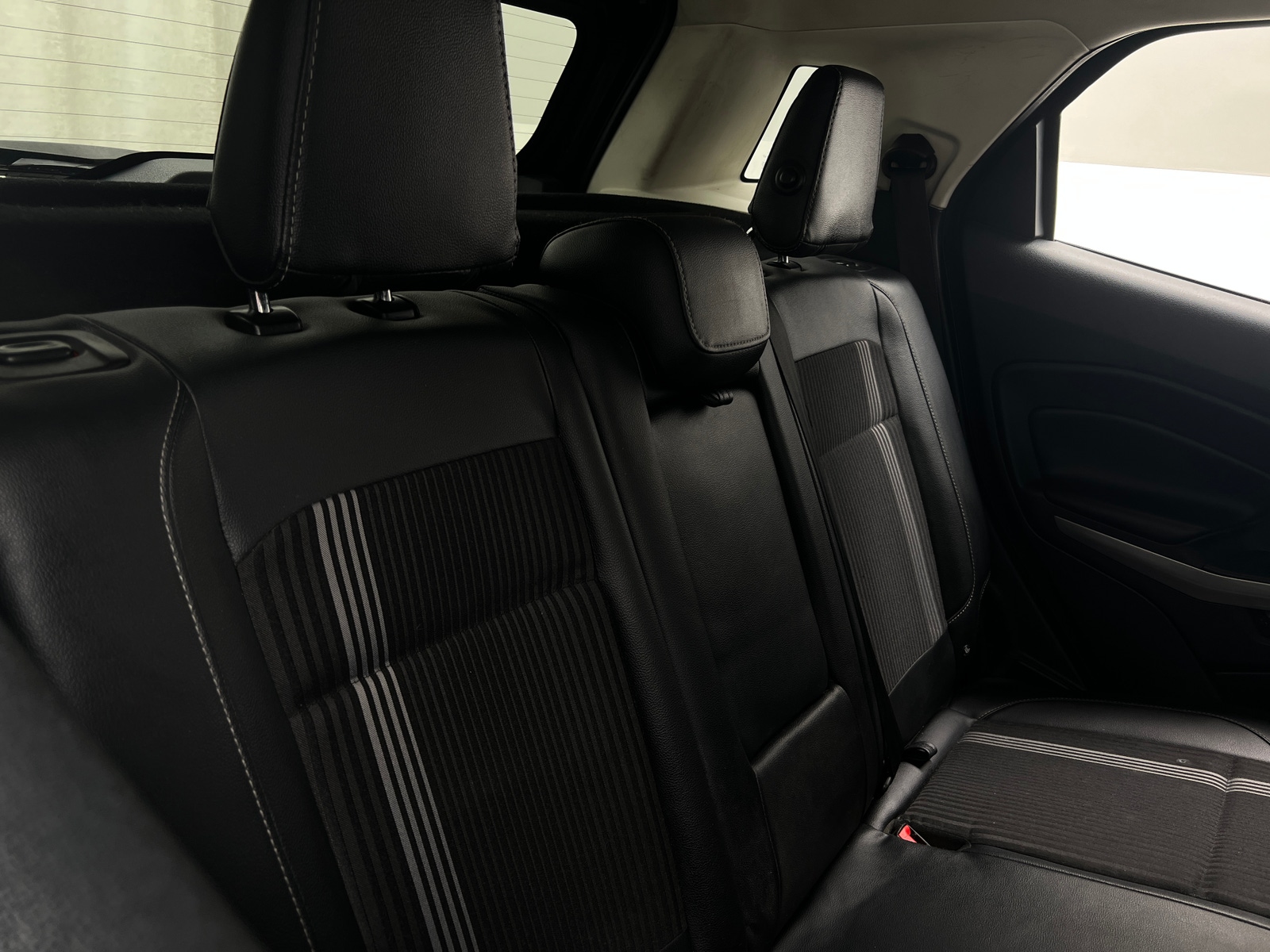 Thumbnail: 2020 Ford EcoSport - 5