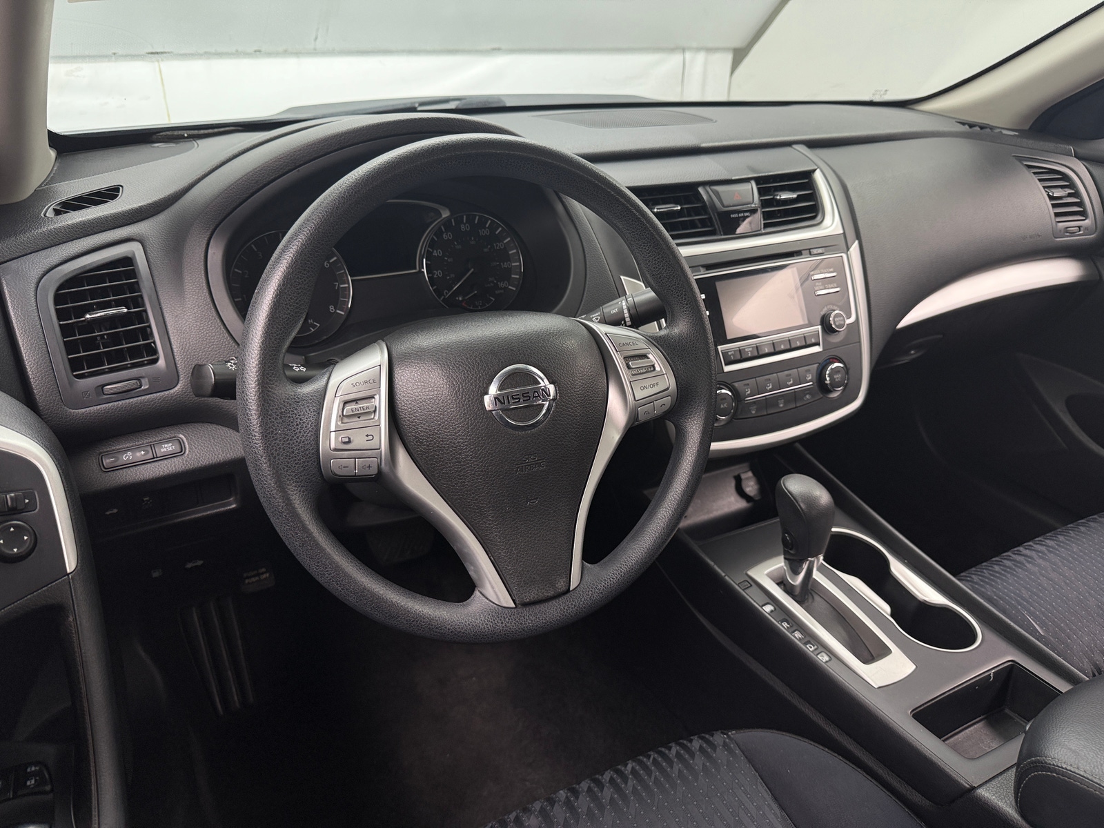 Thumbnail: 2018 Nissan Altima - 5