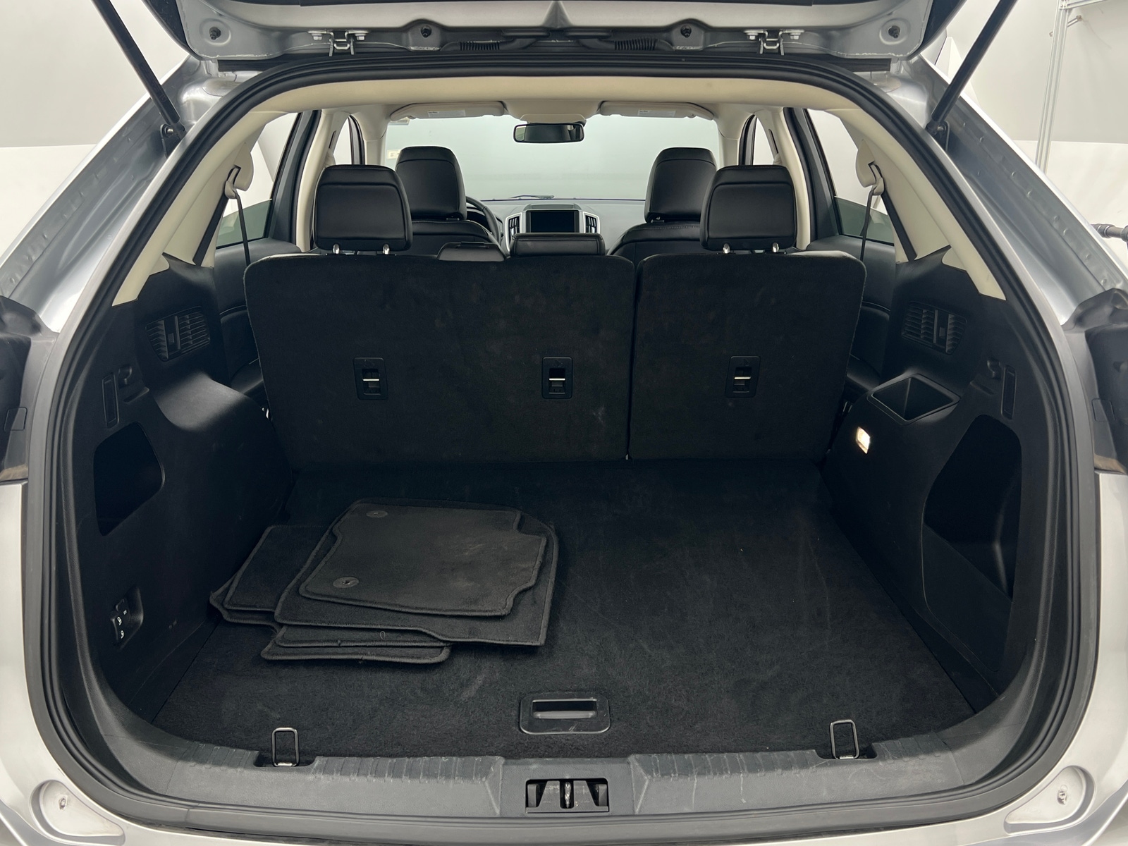 Thumbnail: 2024 Ford Edge - 6