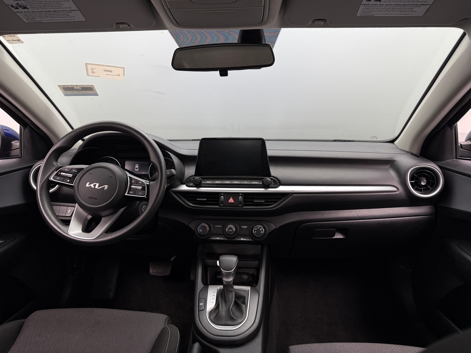 Thumbnail: 2024 Kia Forte - 3