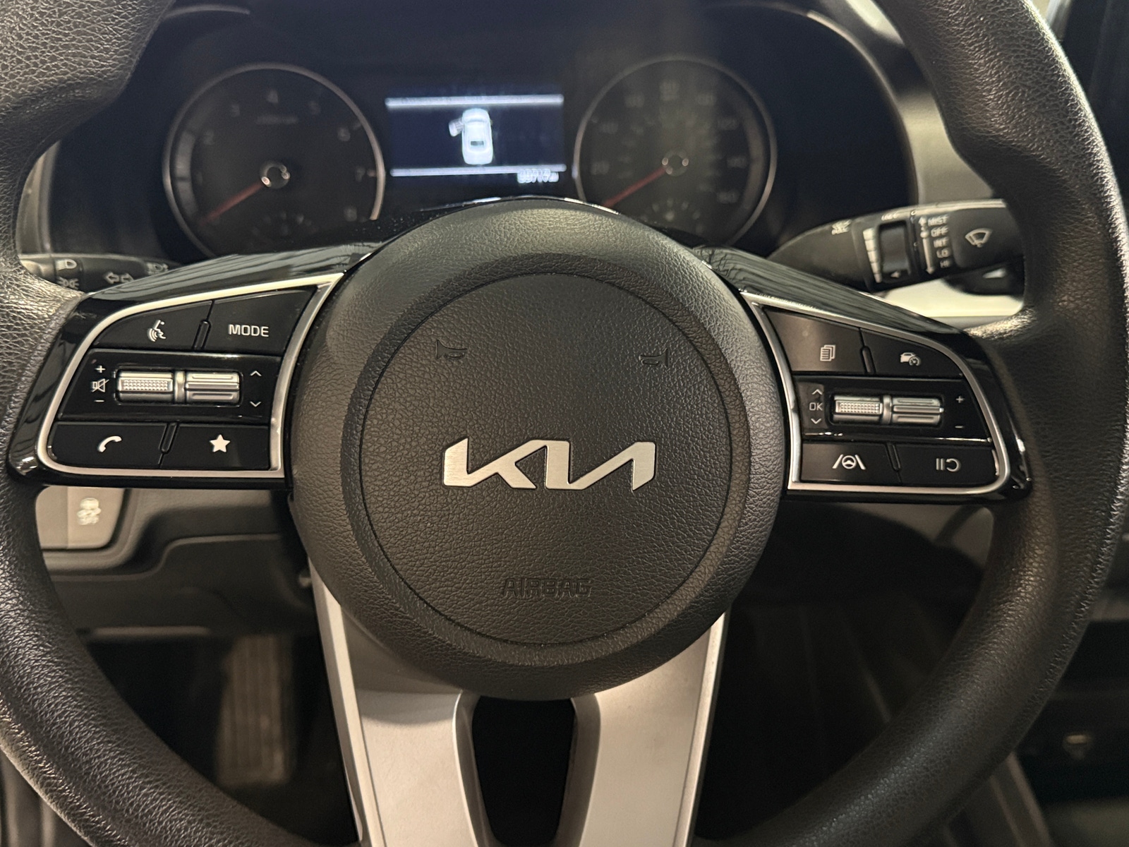 Thumbnail: 2024 Kia Forte - 5