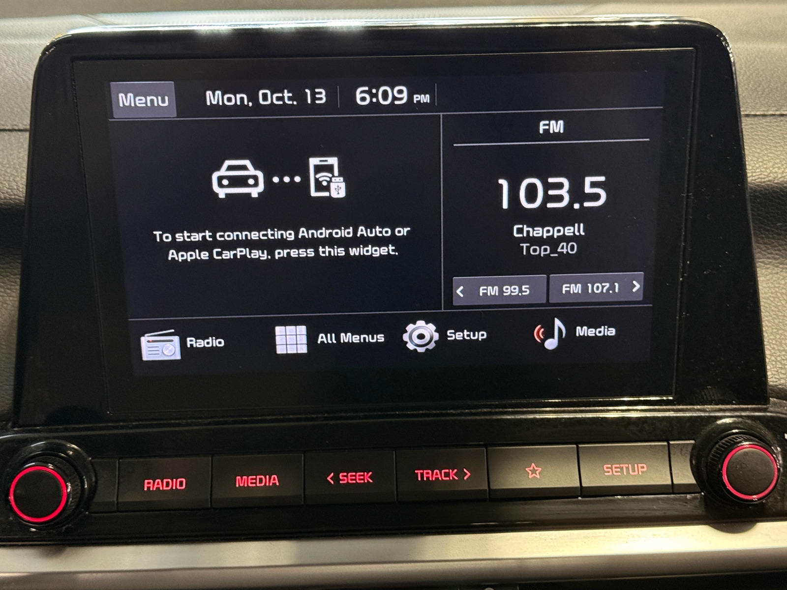Thumbnail: 2024 Kia Forte - 4
