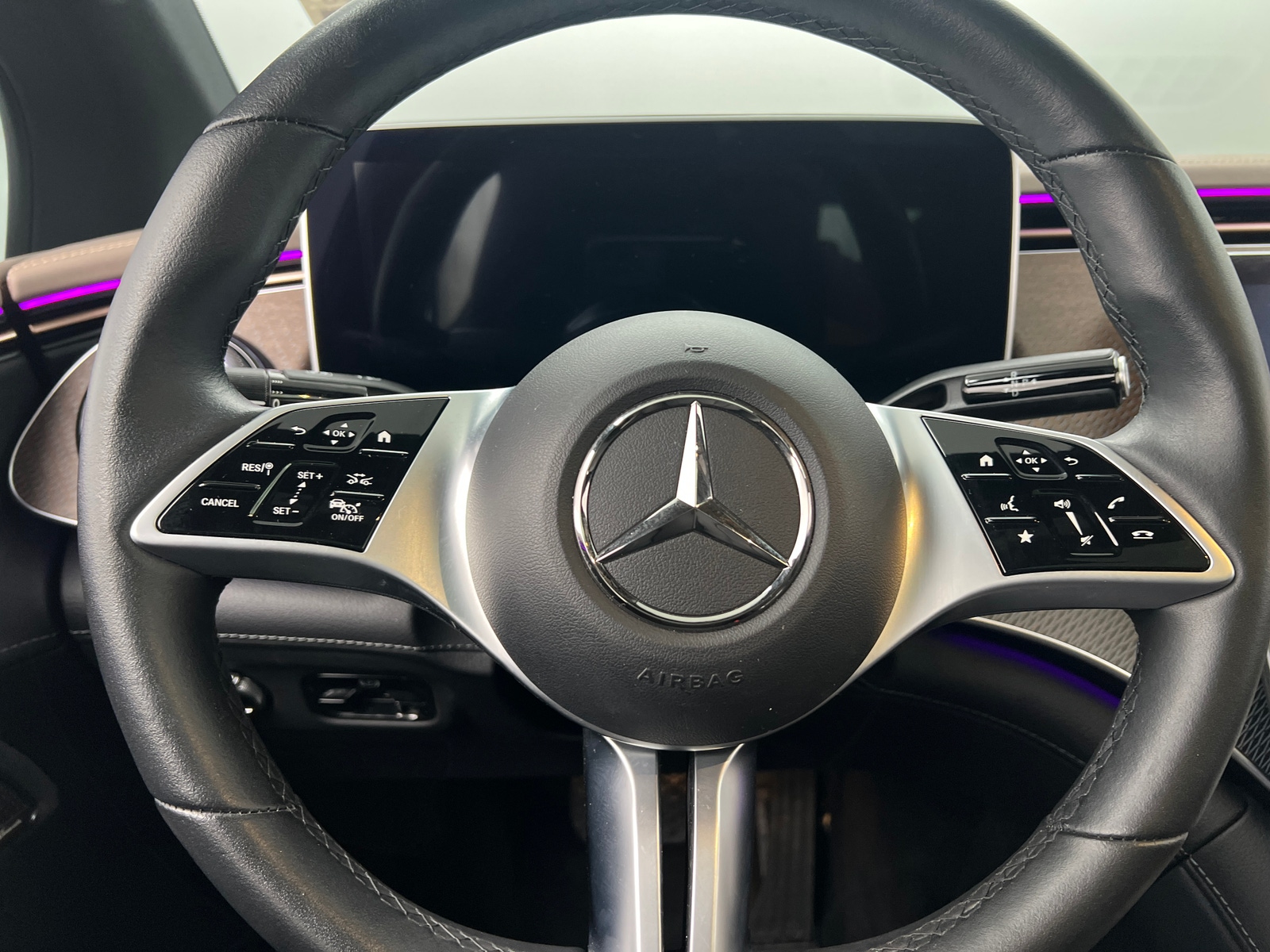 Thumbnail: 2023 Mercedes-Benz EQE - 4
