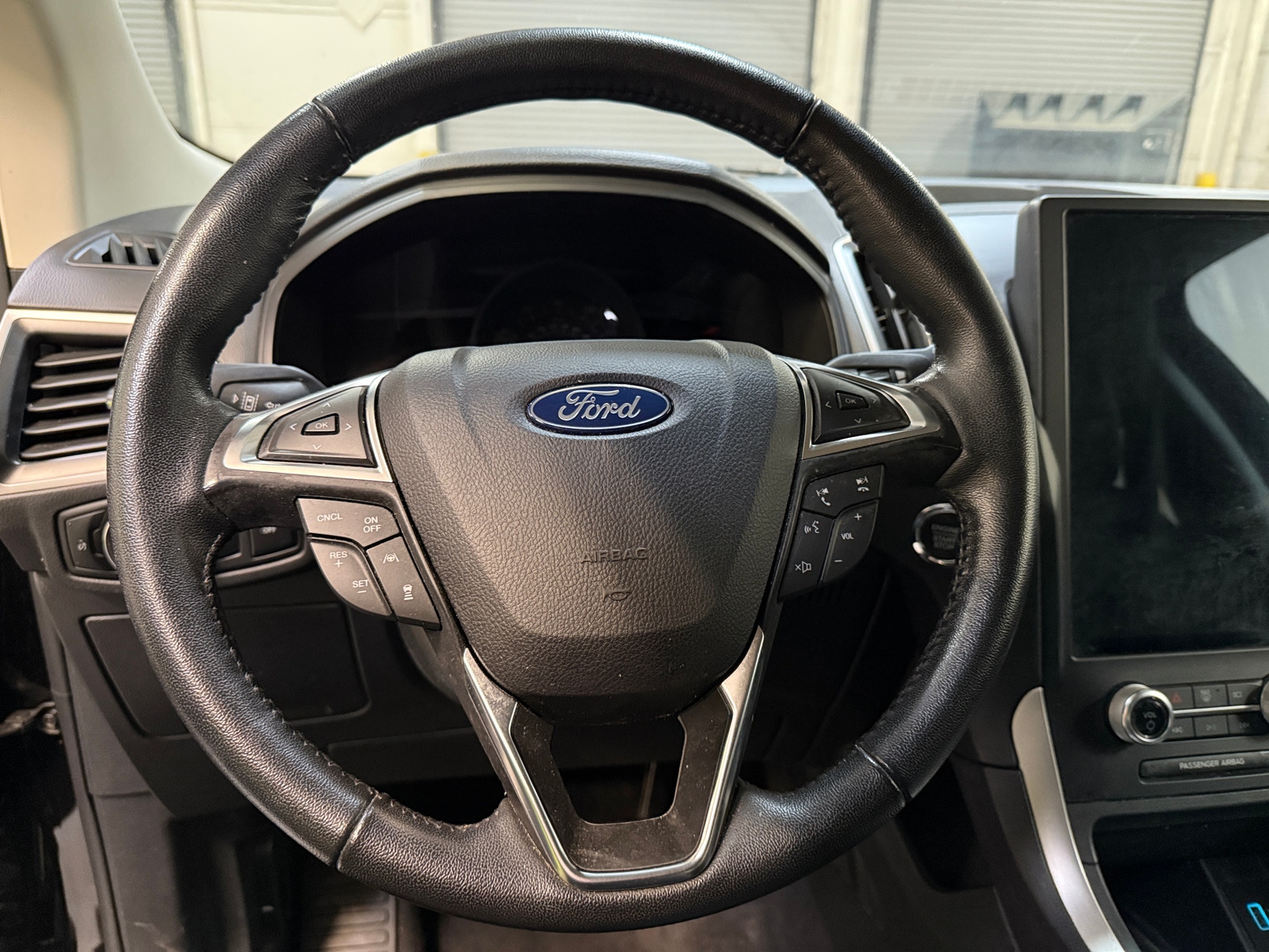 Thumbnail: 2024 Ford Edge - 4