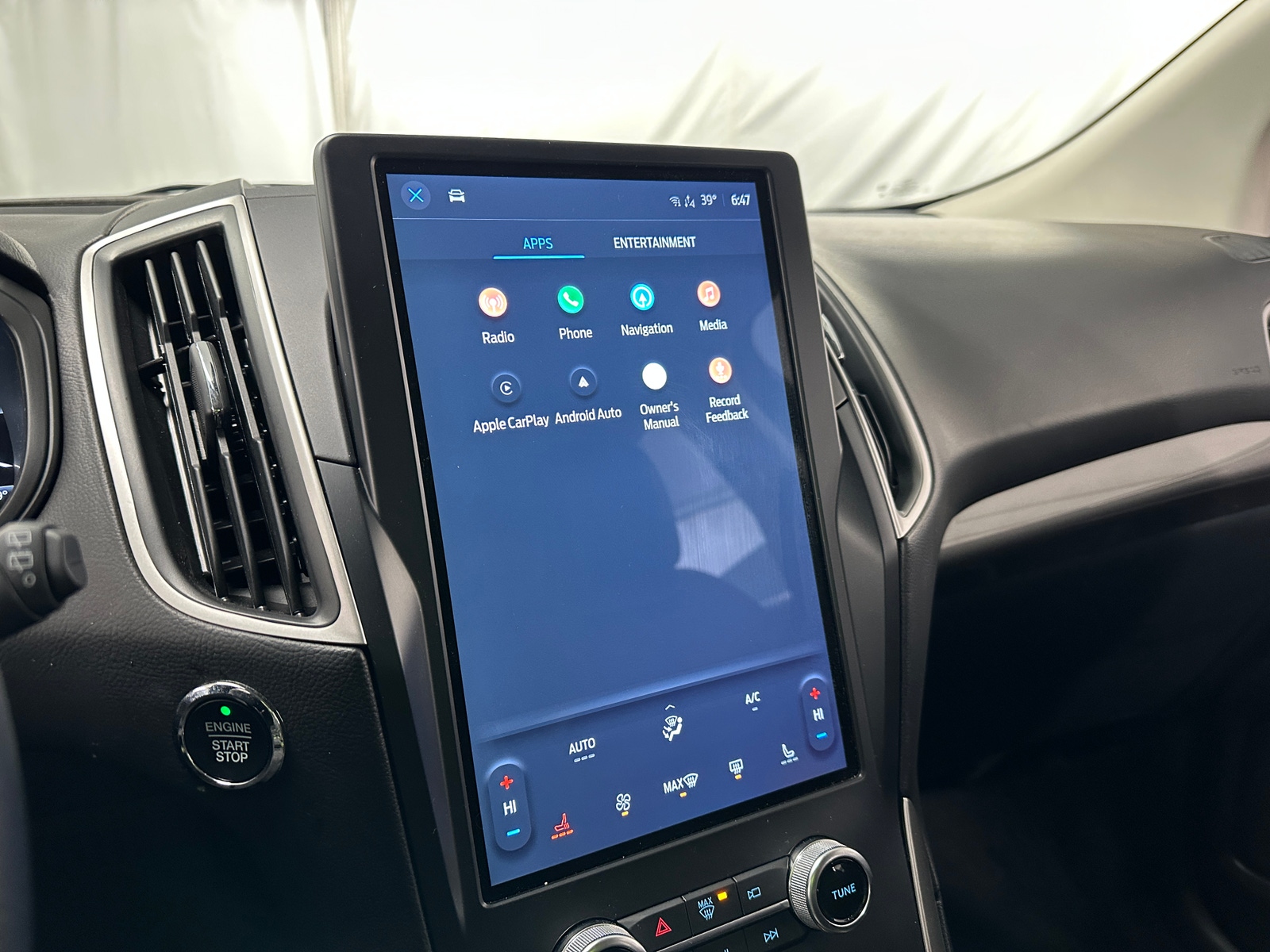 Thumbnail: 2024 Ford Edge - 3