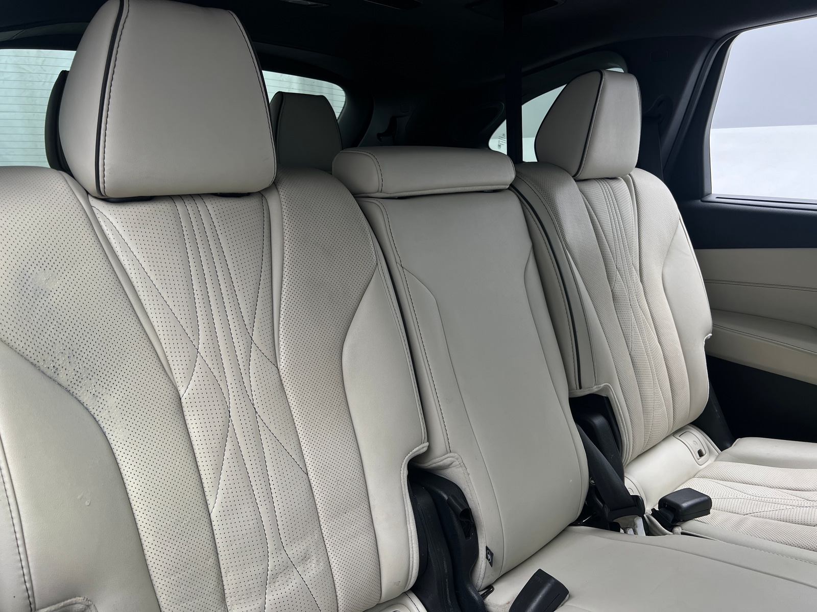 Thumbnail: 2023 Acura MDX - 5