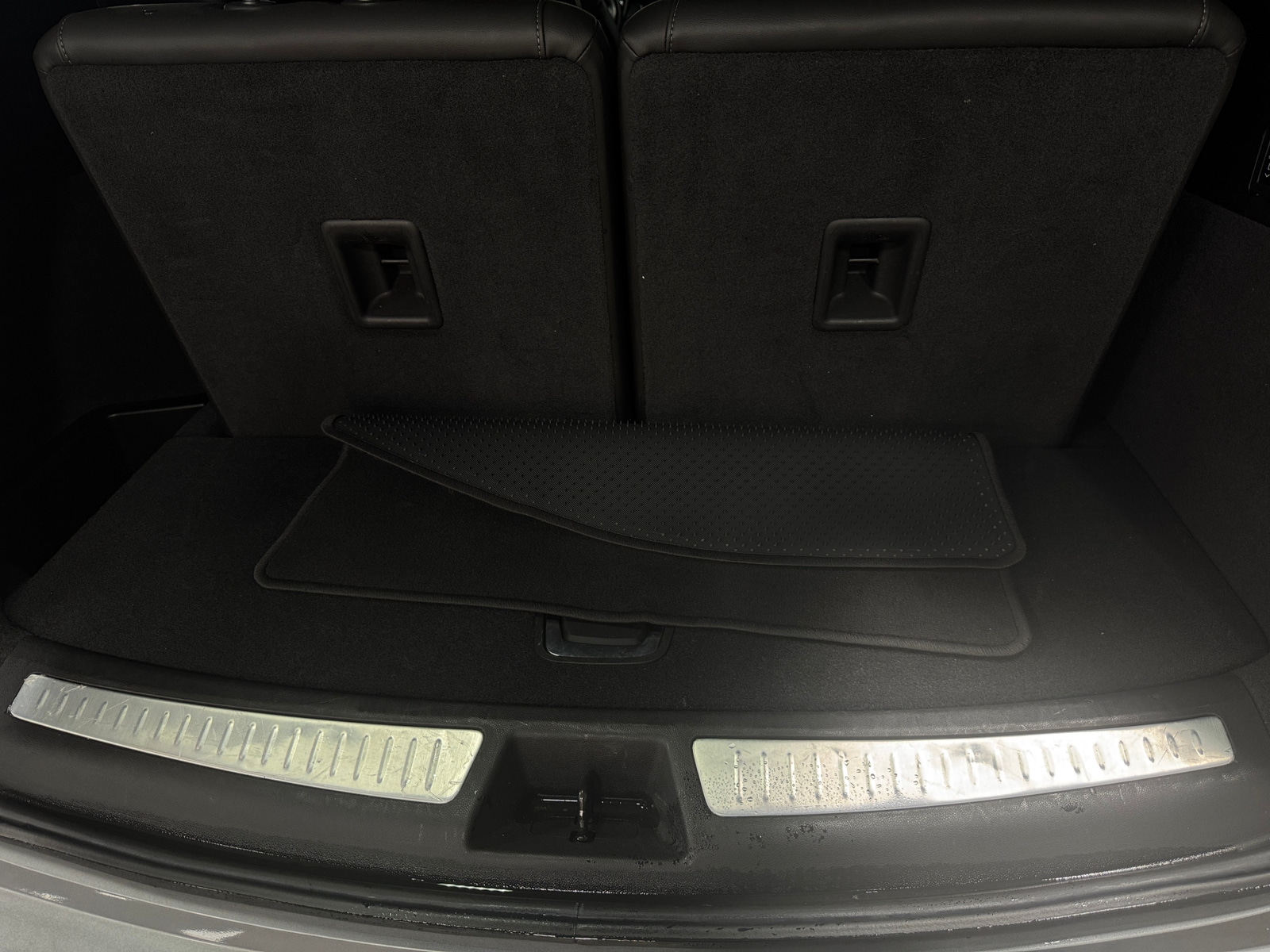 Thumbnail: 2025 Cadillac XT6 - 6