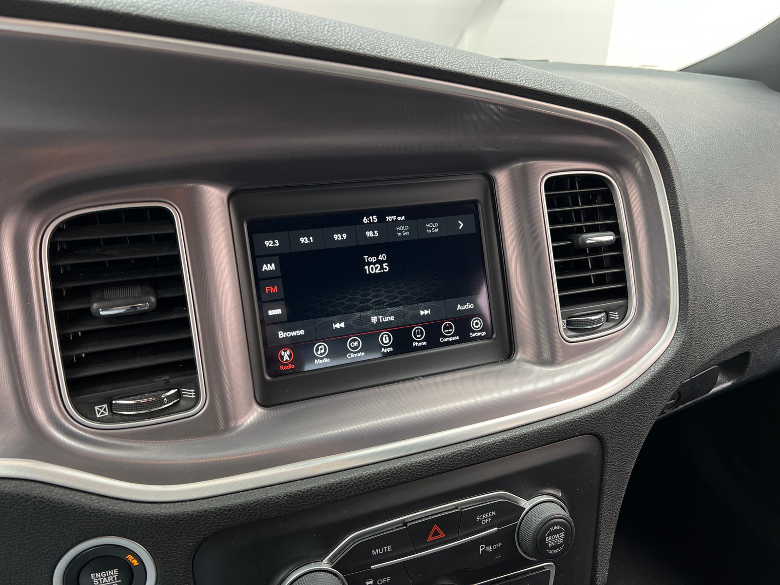 Thumbnail: 2022 Dodge Charger - 4