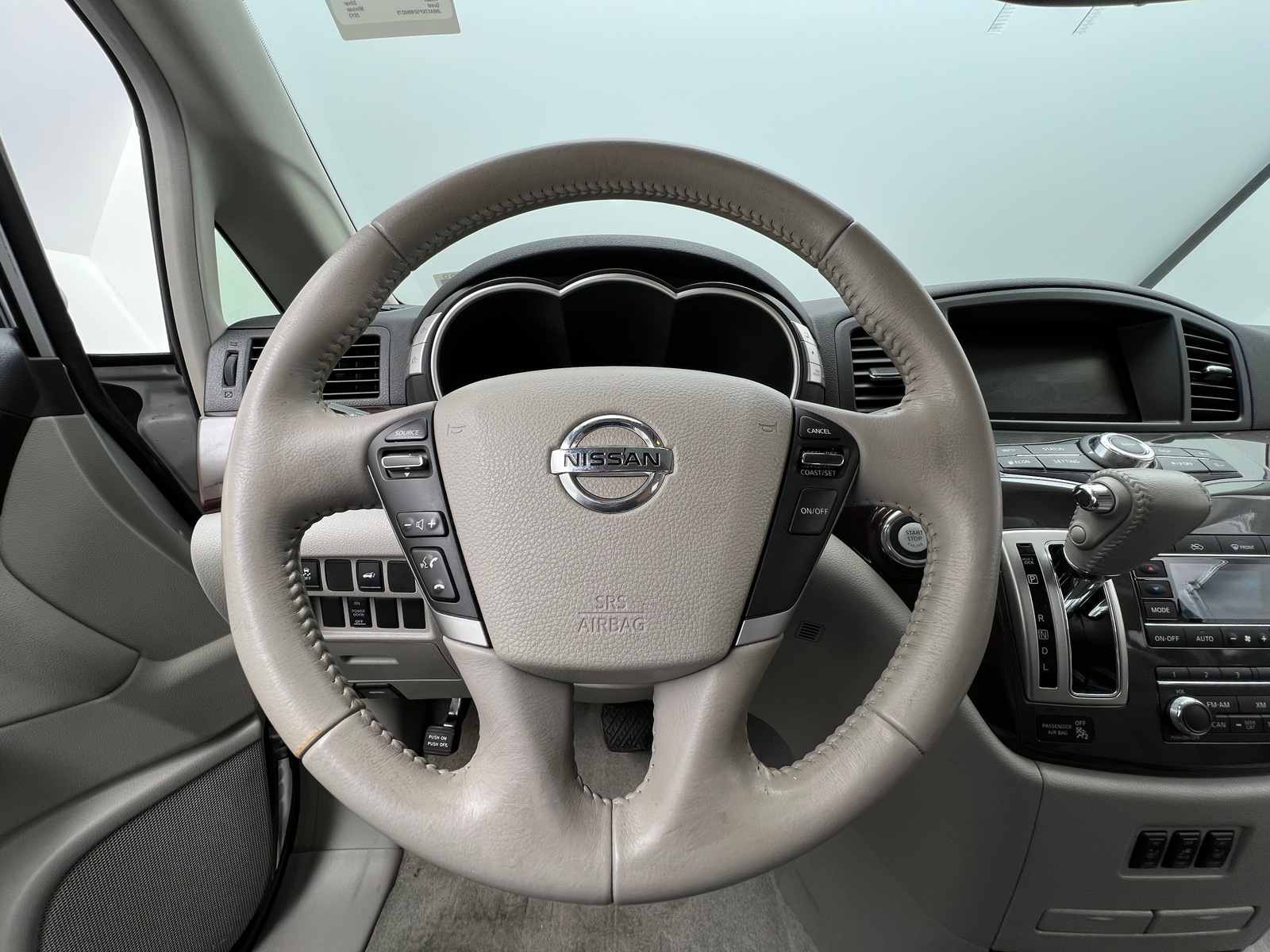 Thumbnail: 2013 Nissan Quest - 4