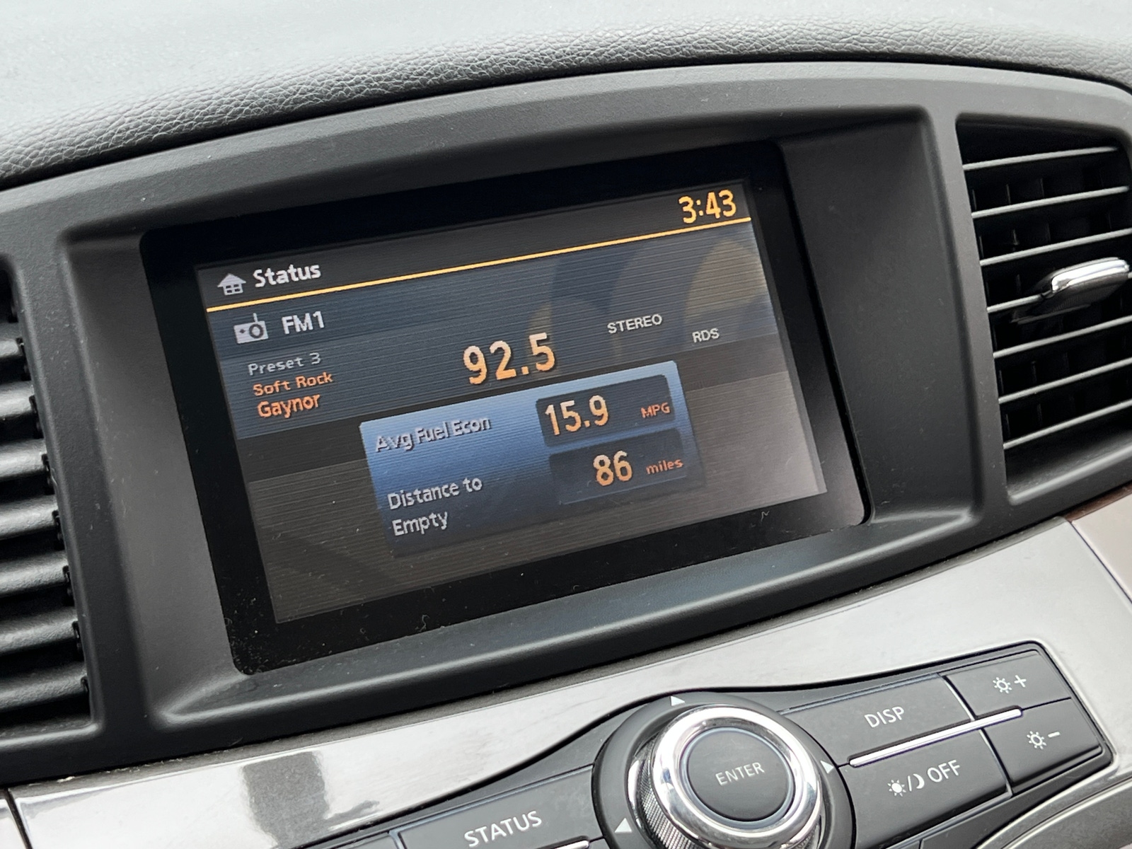Thumbnail: 2013 Nissan Quest - 3