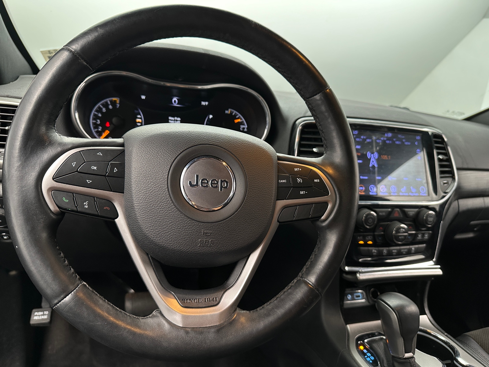 Thumbnail: 2019 Jeep Grand Cherokee - 4