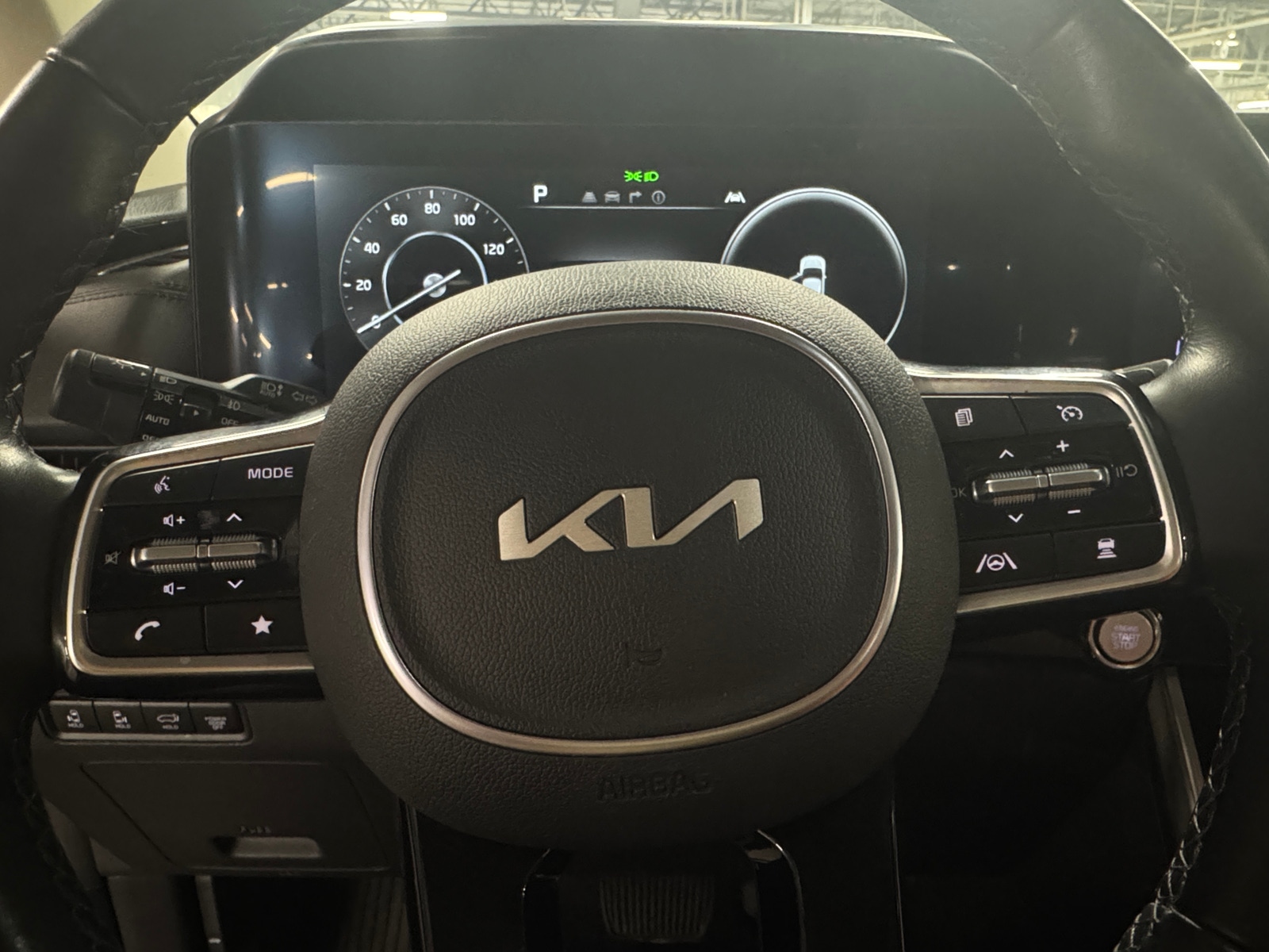 Thumbnail: 2024 Kia Carnival - 4