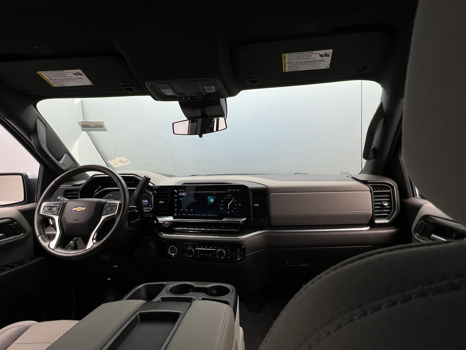 Thumbnail: 2022 Chevrolet Silverado 1500 - 3
