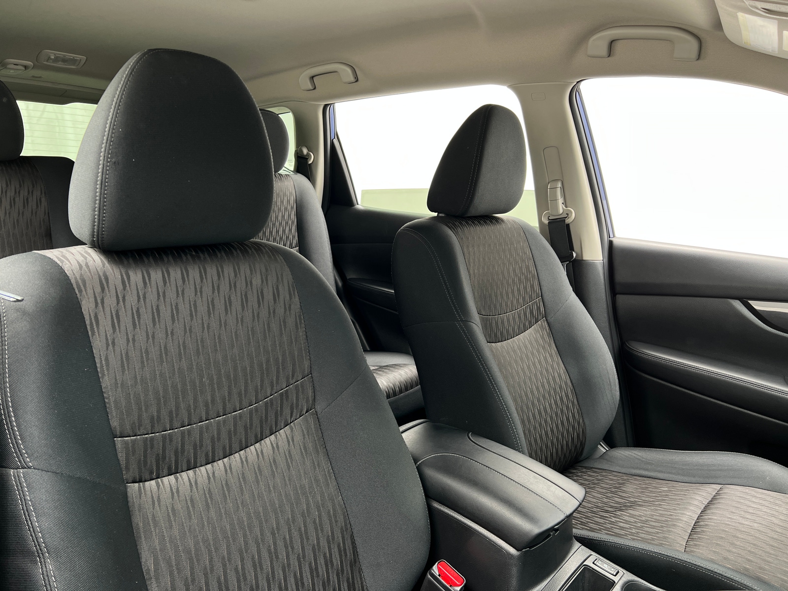 Thumbnail: 2018 Nissan Rogue - 2