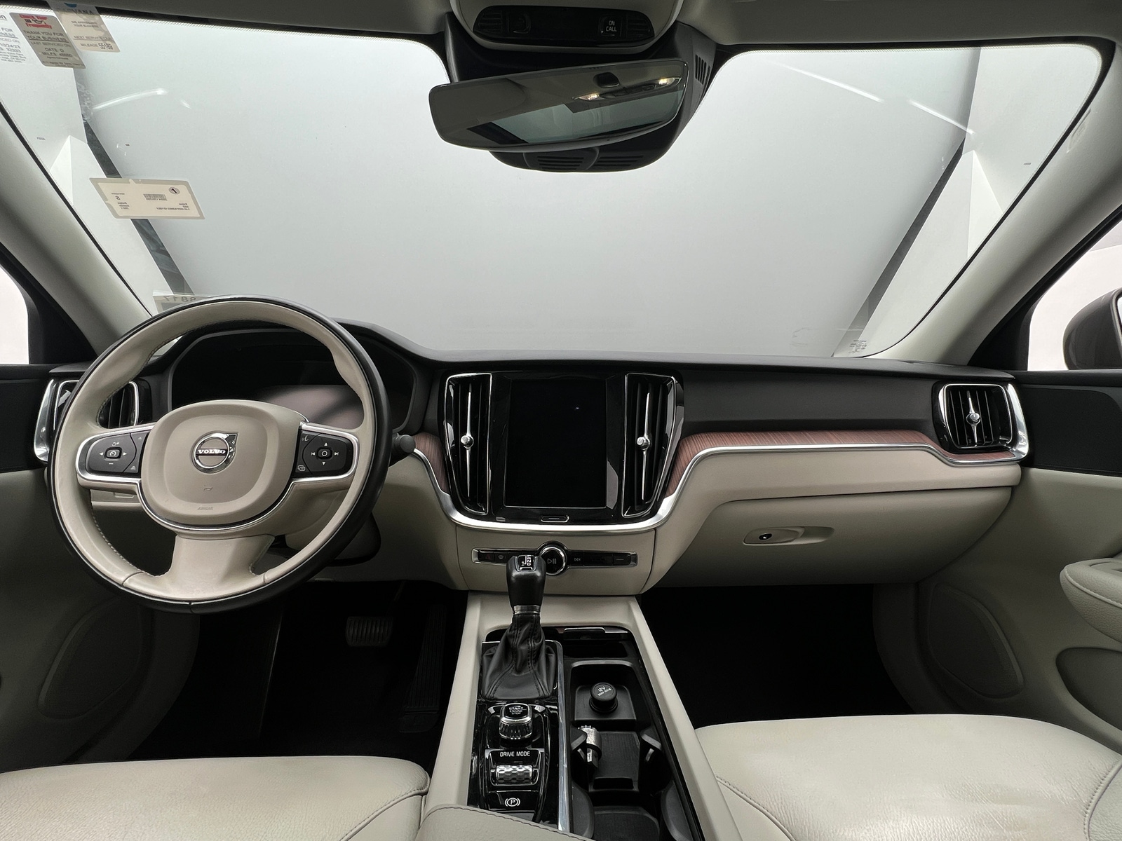Thumbnail: 2021 Volvo S60 - 2