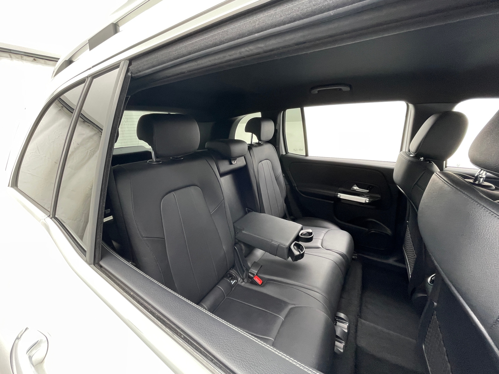 Thumbnail: 2023 Mercedes-Benz GLB - 5