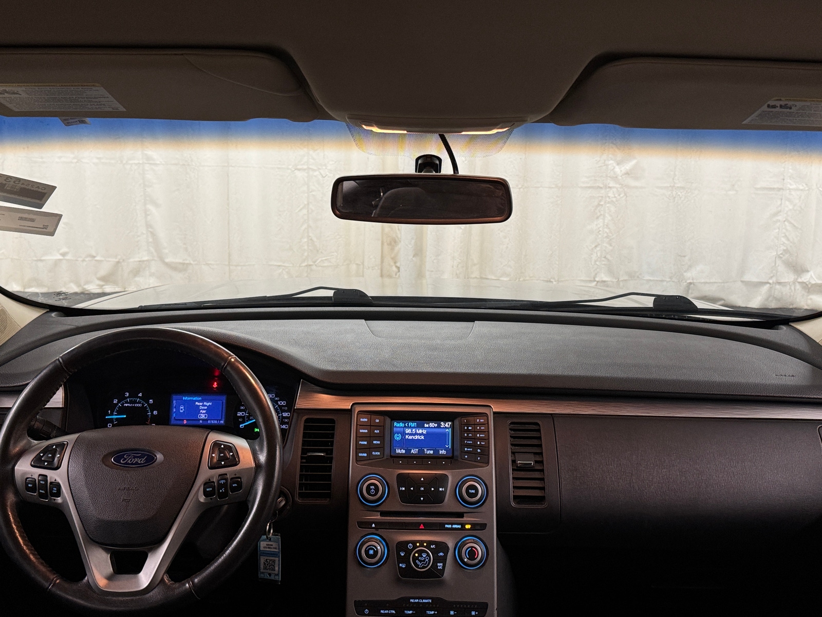 Thumbnail: 2013 Ford Flex - 3