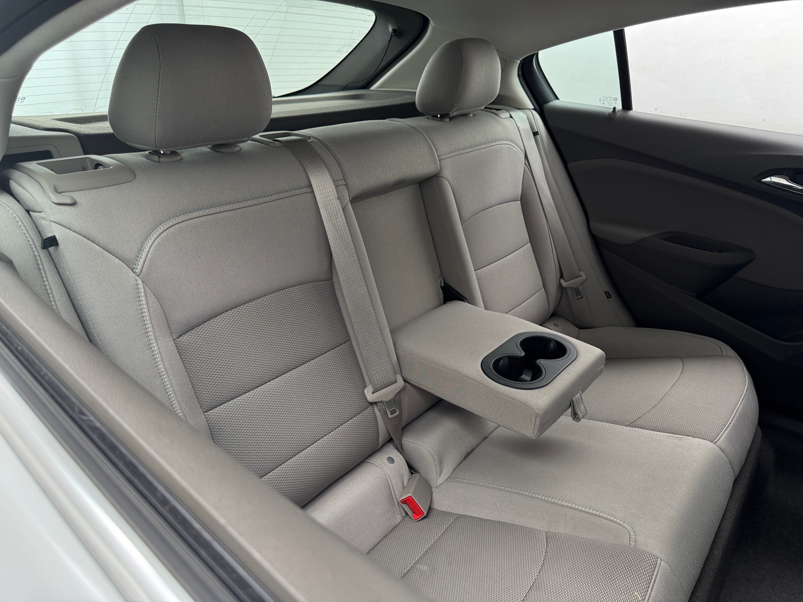 Thumbnail: 2017 Chevrolet Cruze - 6