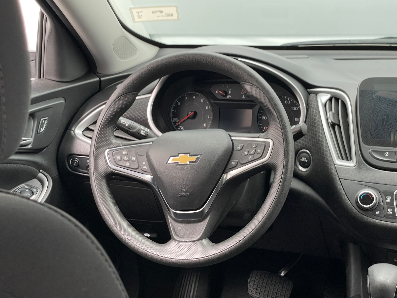 Thumbnail: 2024 Chevrolet Malibu - 5