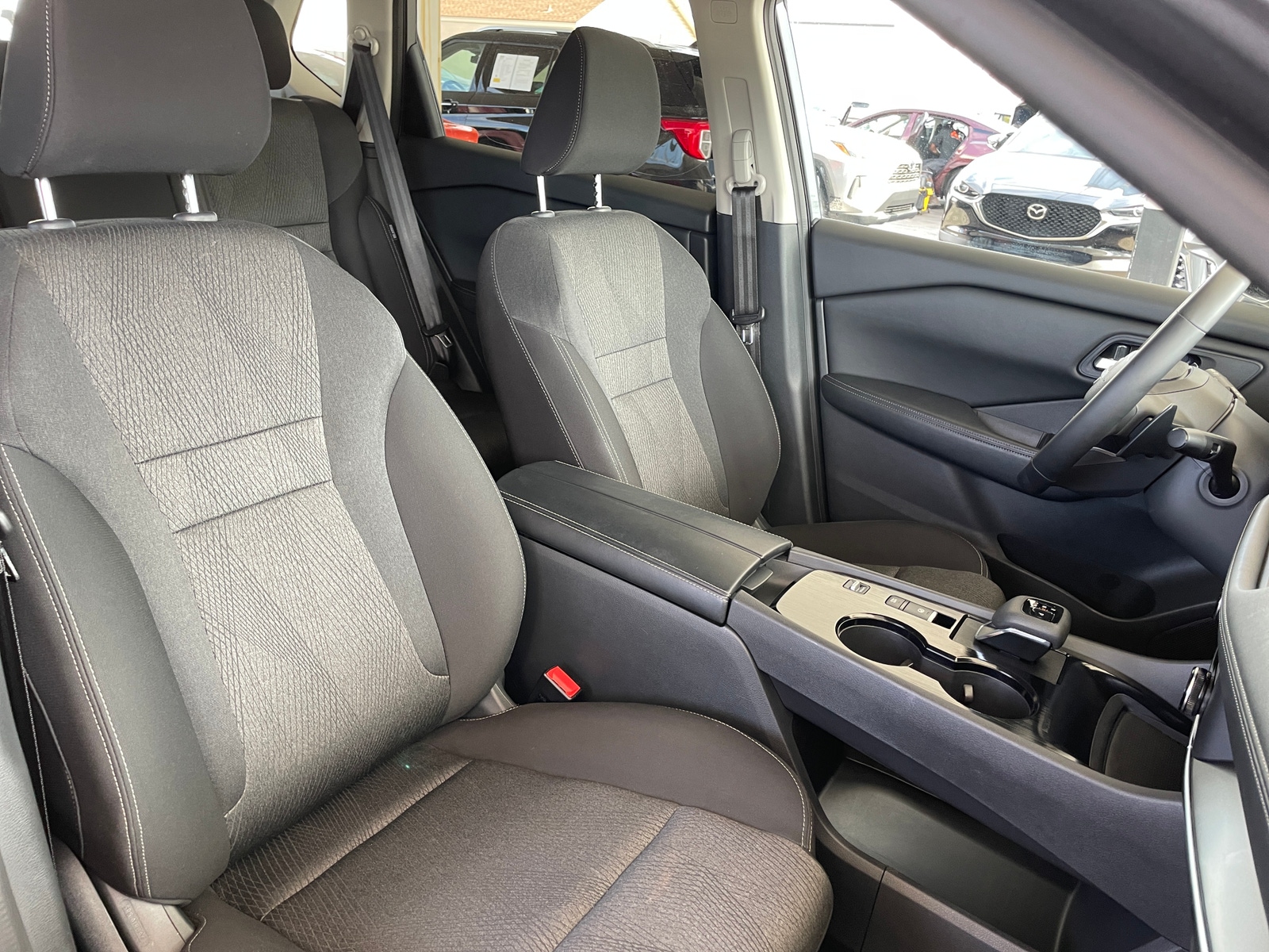 Thumbnail: 2025 Nissan Rogue - 2