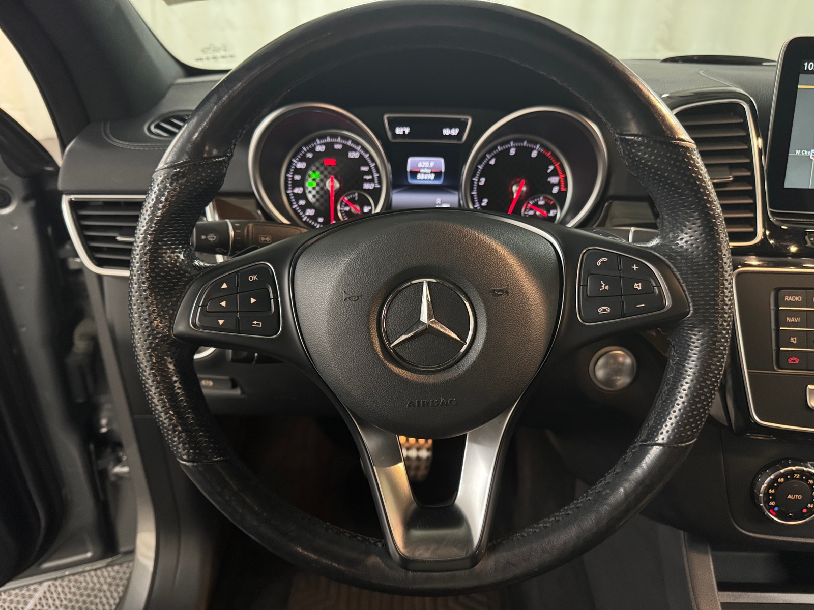 Thumbnail: 2016 Mercedes-Benz GLE - 4