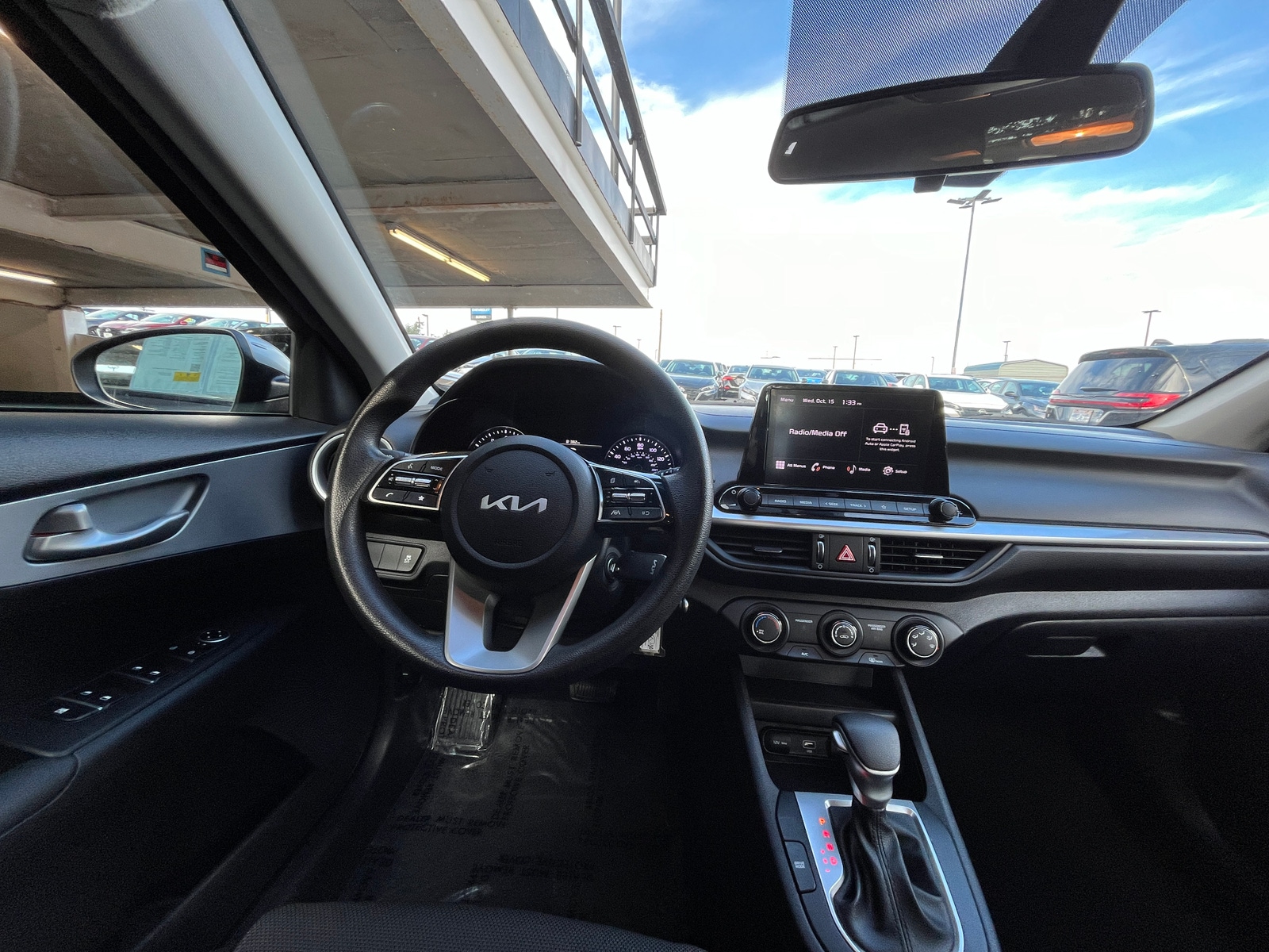 Thumbnail: 2024 Kia Forte - 3