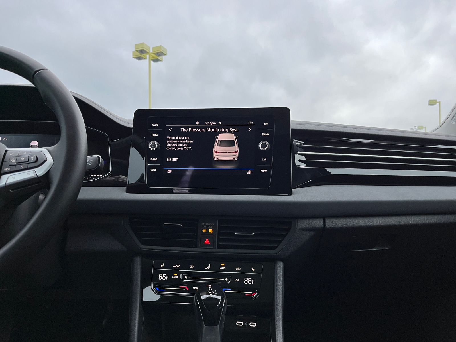 Thumbnail: 2025 Volkswagen Jetta - 4