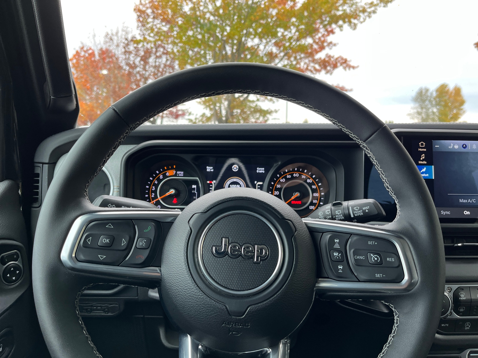 Thumbnail: 2025 Jeep Wrangler - 5