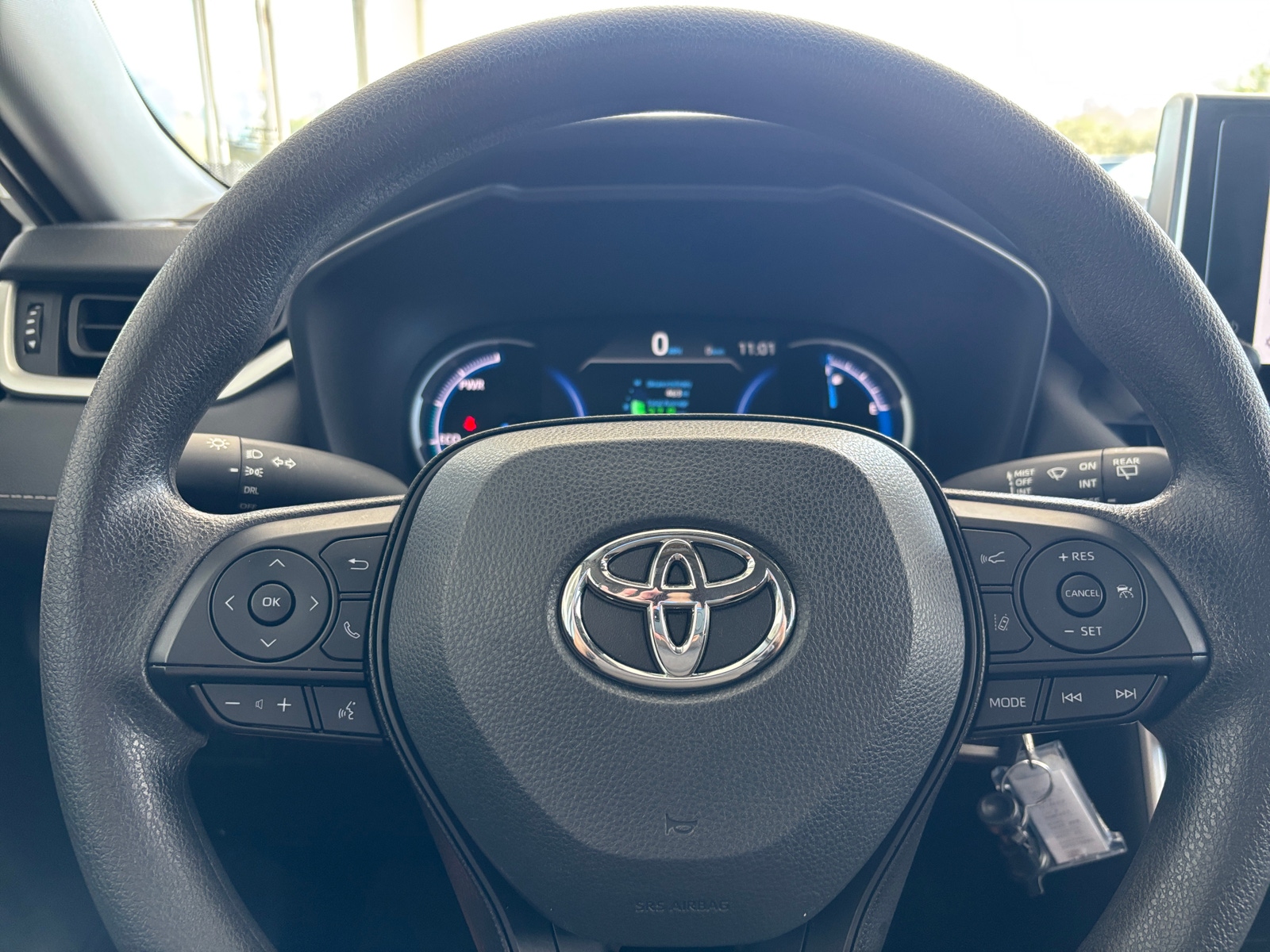 Thumbnail: 2025 Toyota RAV4 - 5