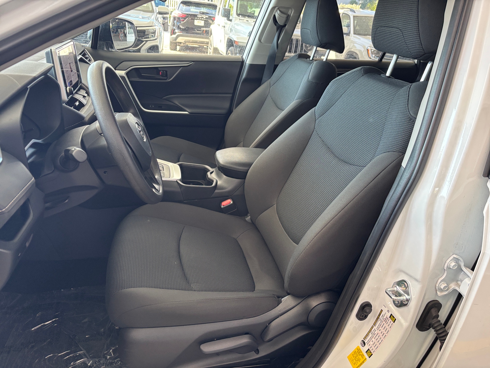 Thumbnail: 2025 Toyota RAV4 - 2