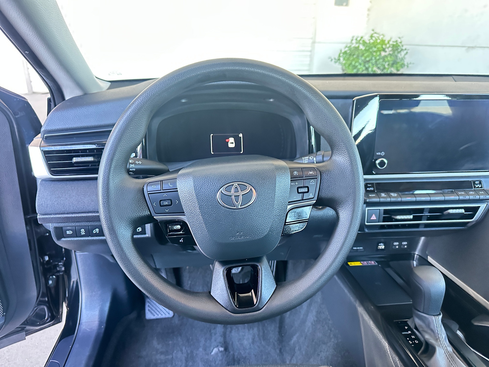 Thumbnail: 2025 Toyota Camry - 5