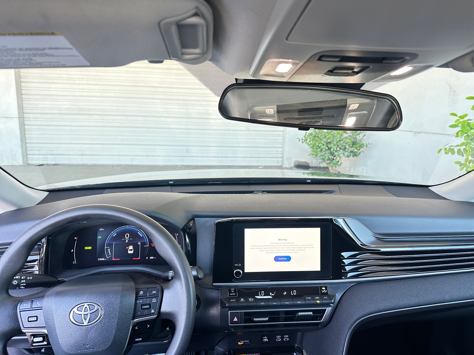 Thumbnail: 2025 Toyota Camry - 3