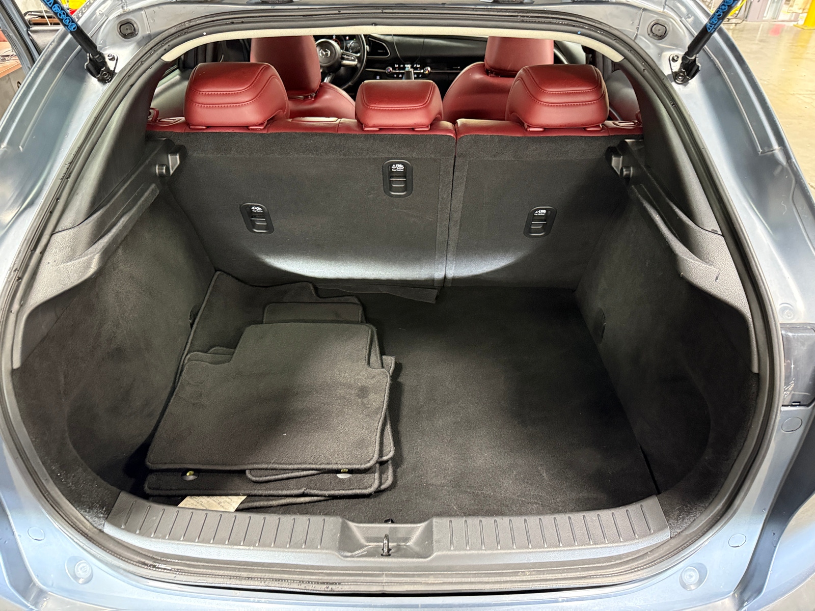 Thumbnail: 2022 Mazda CX-30 - 6