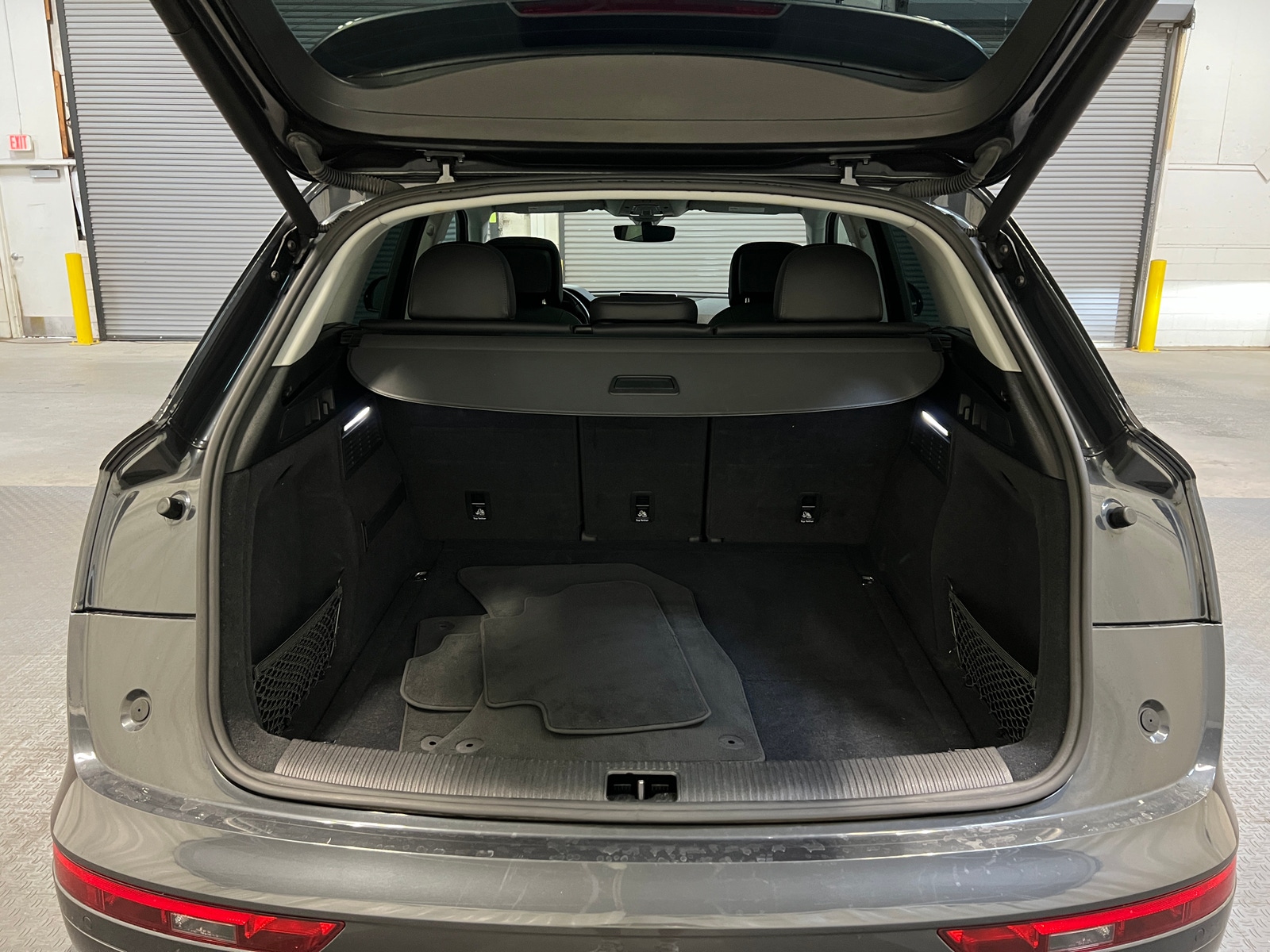 Thumbnail: 2020 Audi Q5 - 6