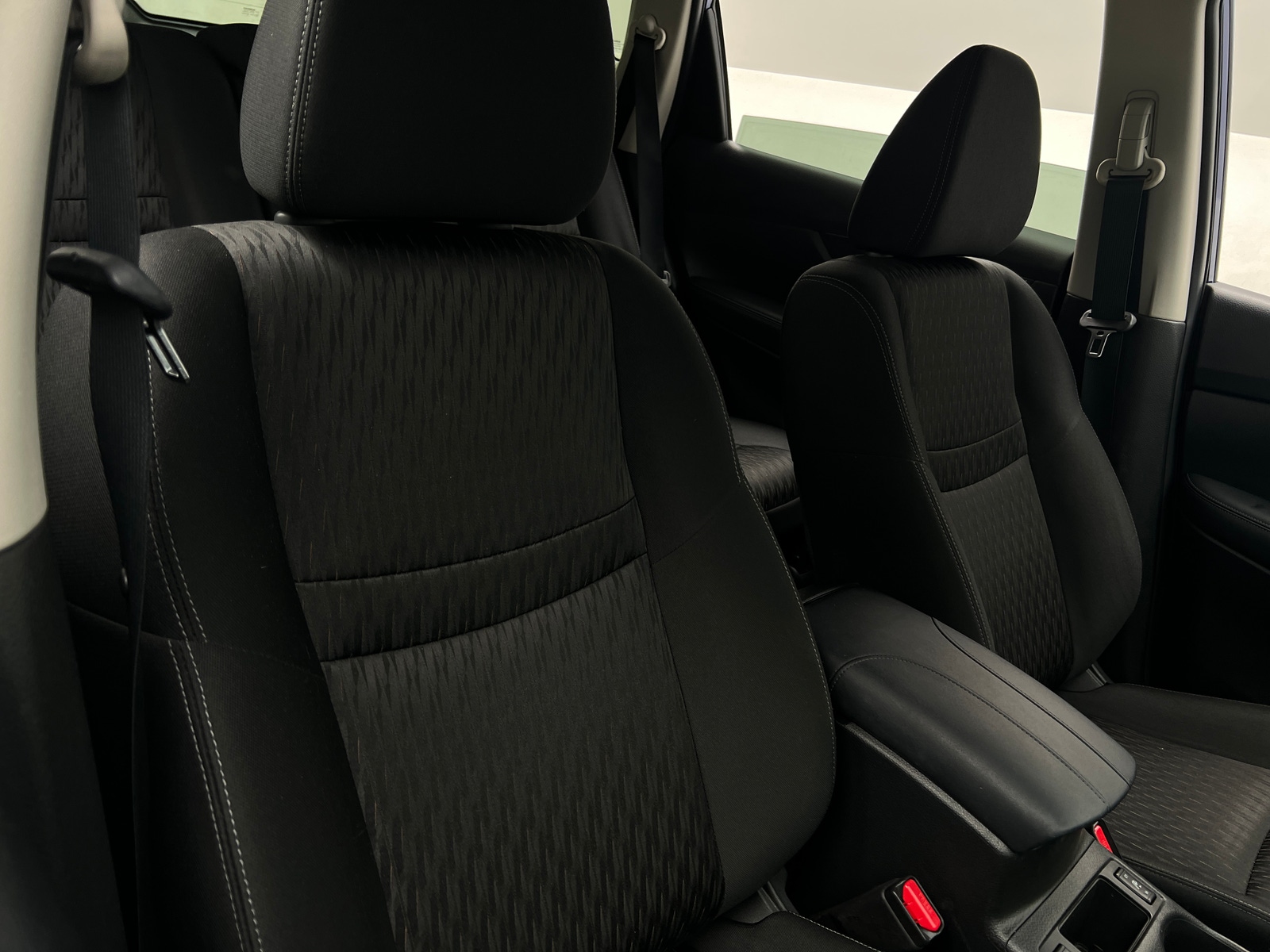 Thumbnail: 2019 Nissan Rogue - 2