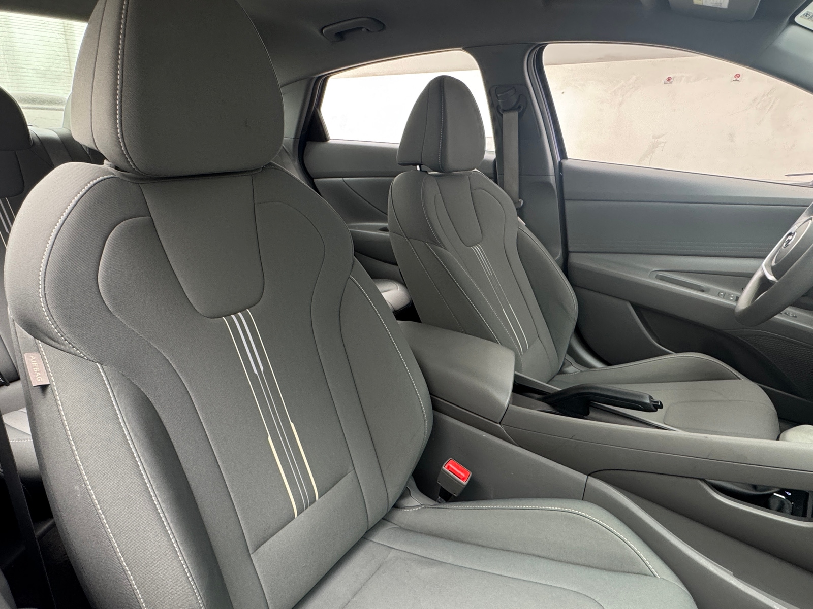 Thumbnail: 2022 Hyundai Elantra - 2