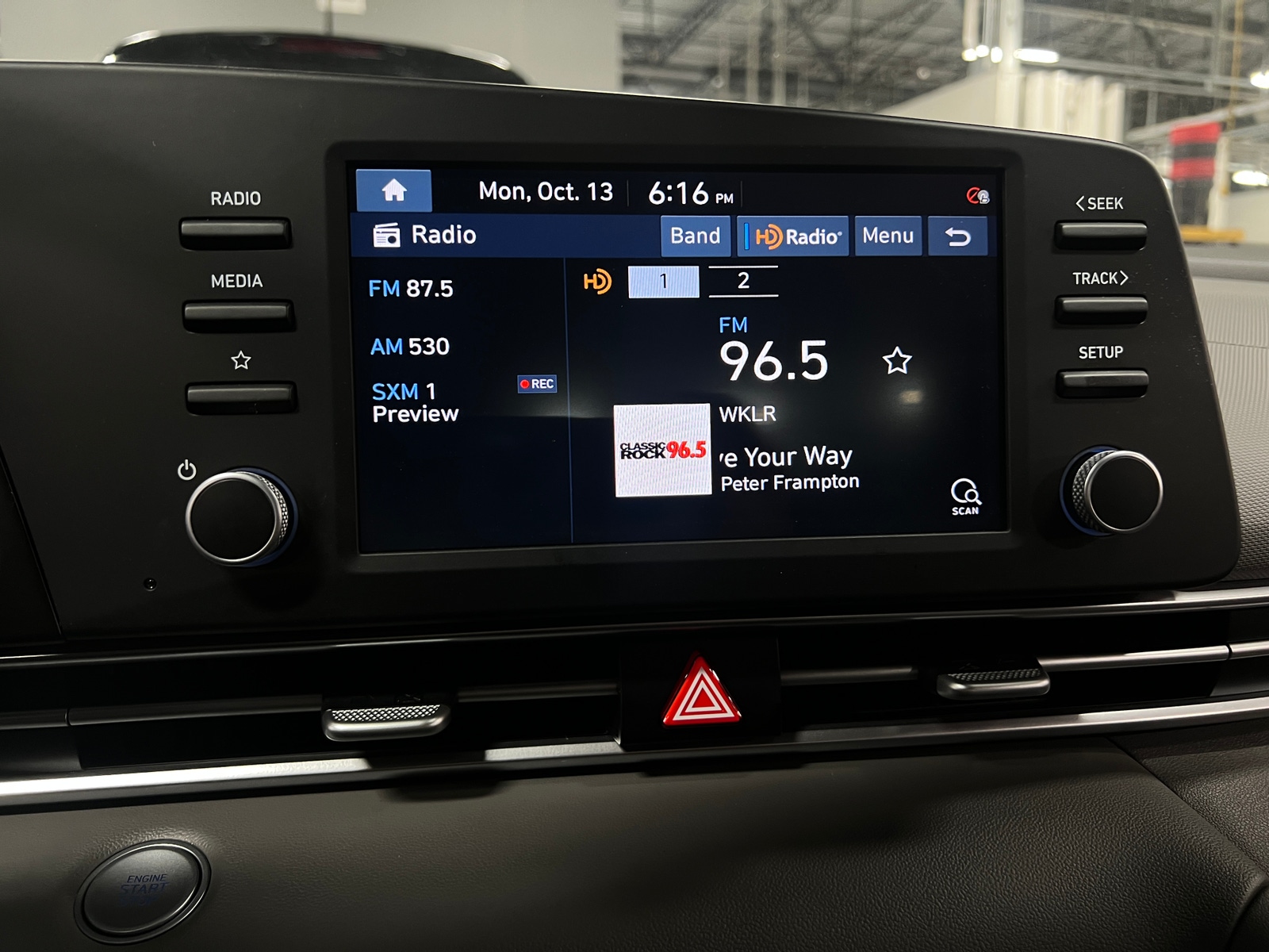 Thumbnail: 2022 Hyundai Elantra - 4