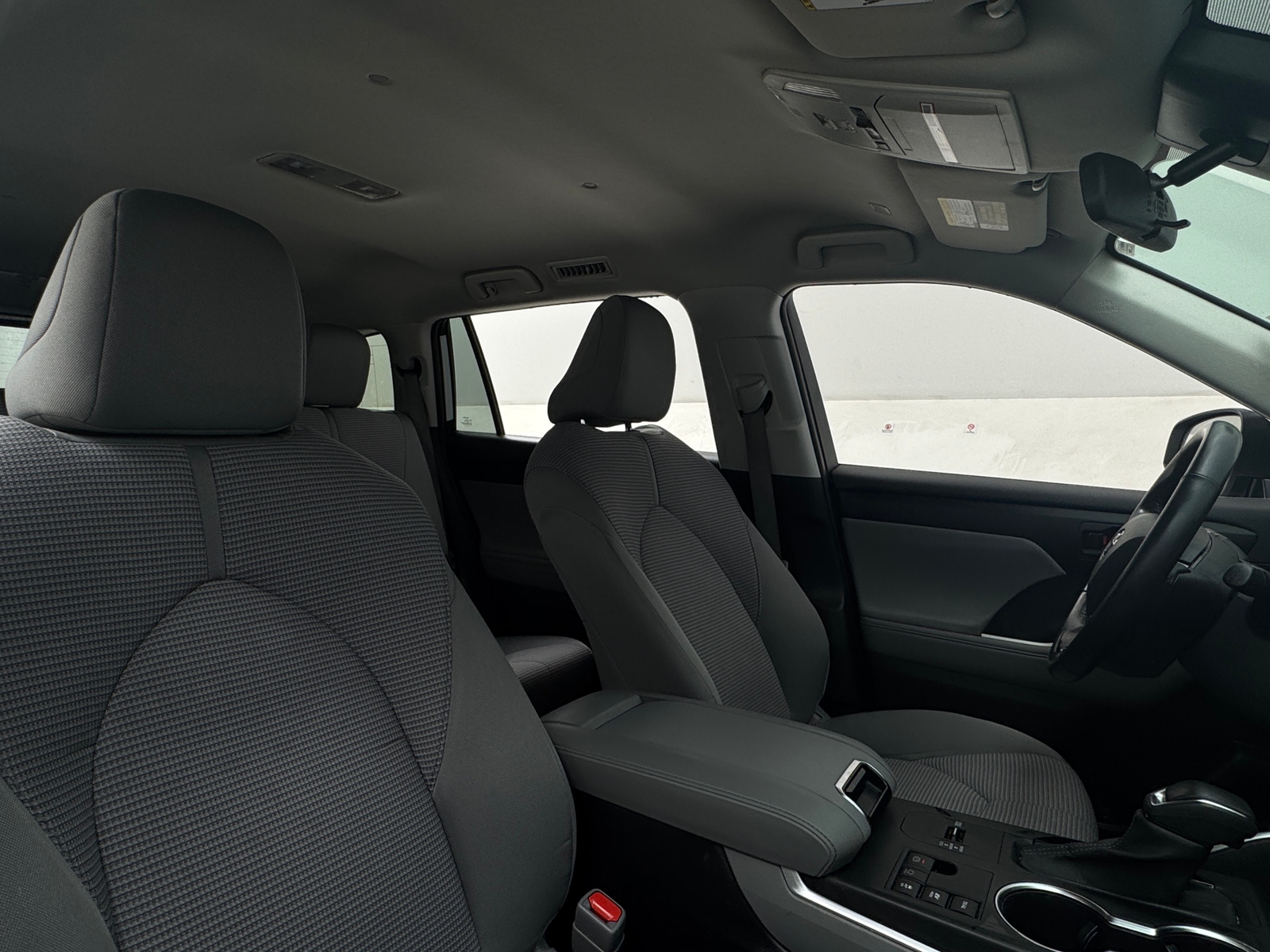 Thumbnail: 2023 Toyota Highlander - 2