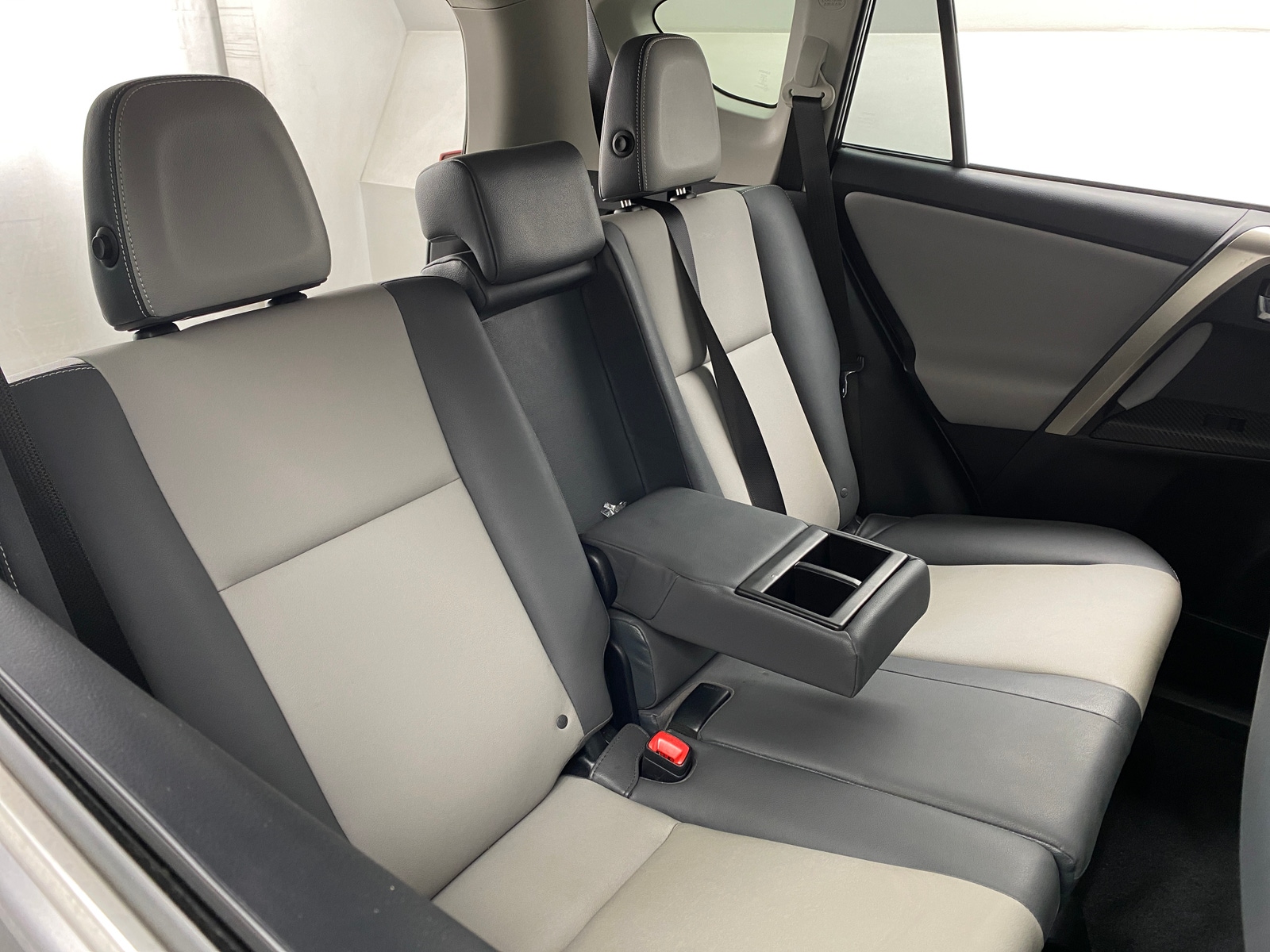 Thumbnail: 2014 Toyota RAV4 - 5