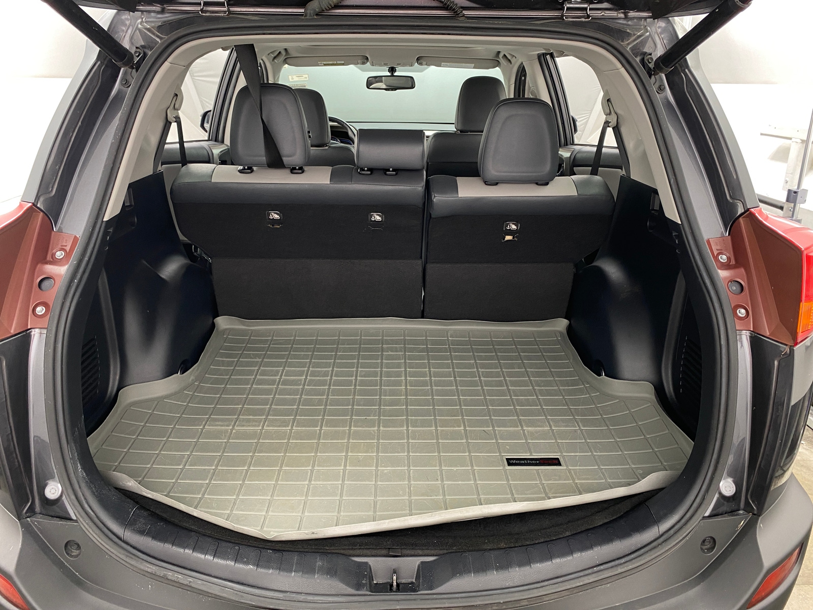 Thumbnail: 2014 Toyota RAV4 - 6