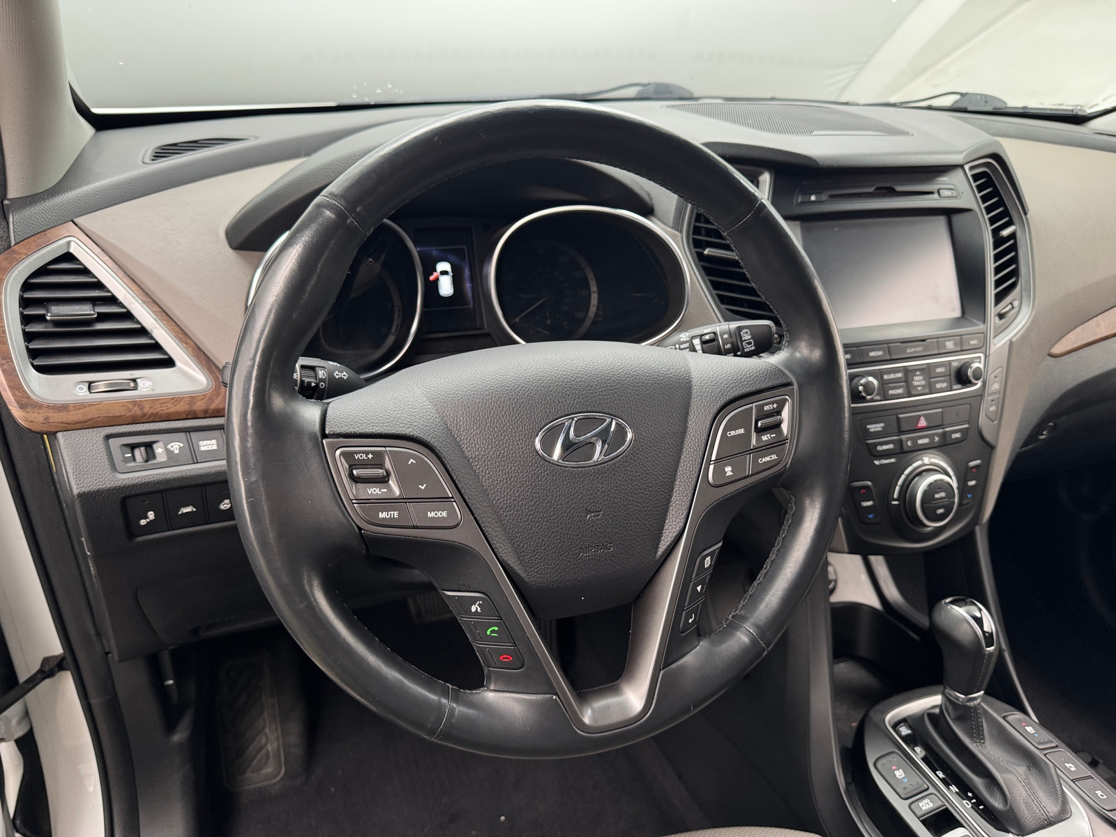 Thumbnail: 2018 Hyundai Santa Fe - 4